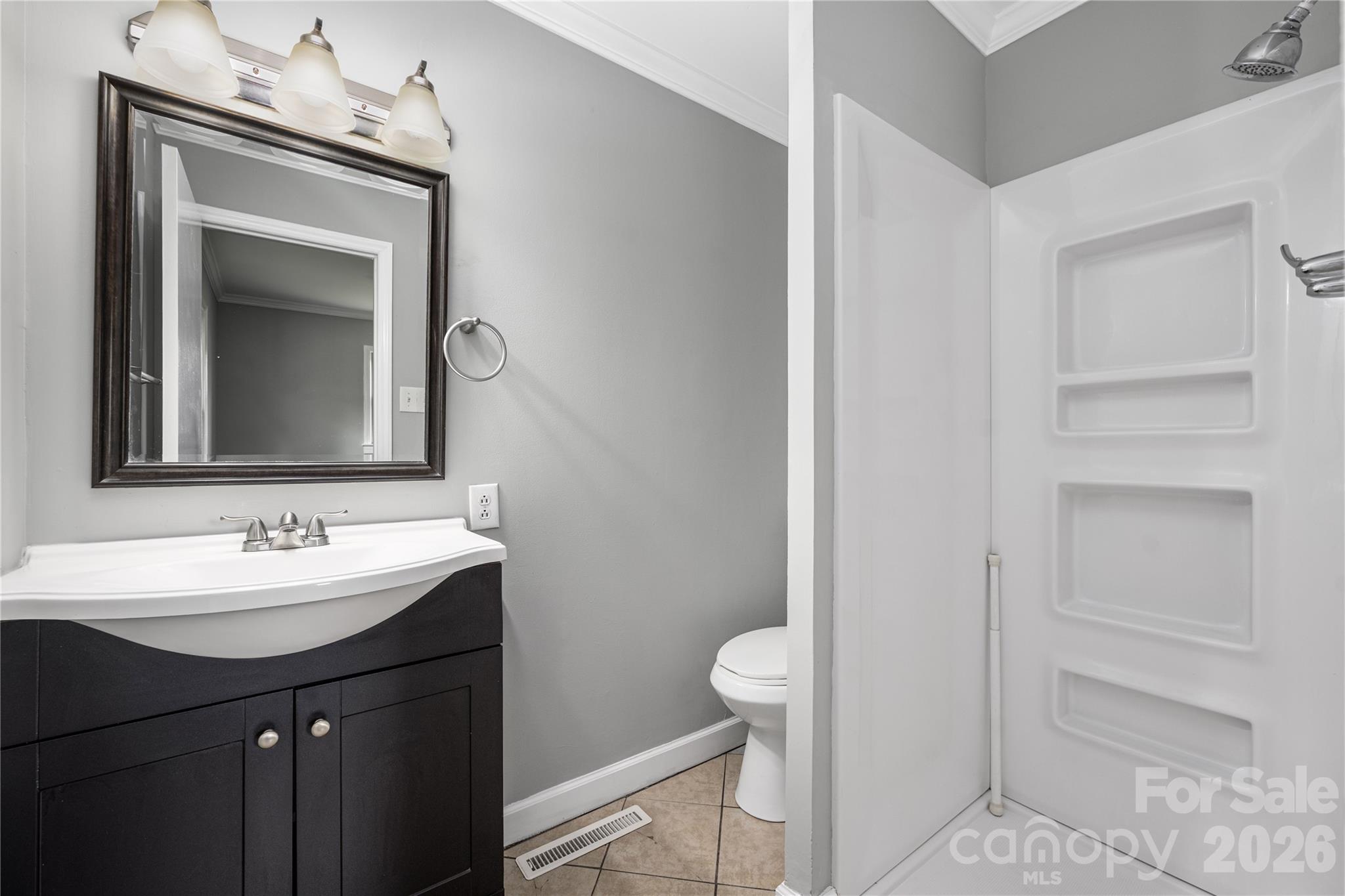 112 Robinette Lane — Statesville