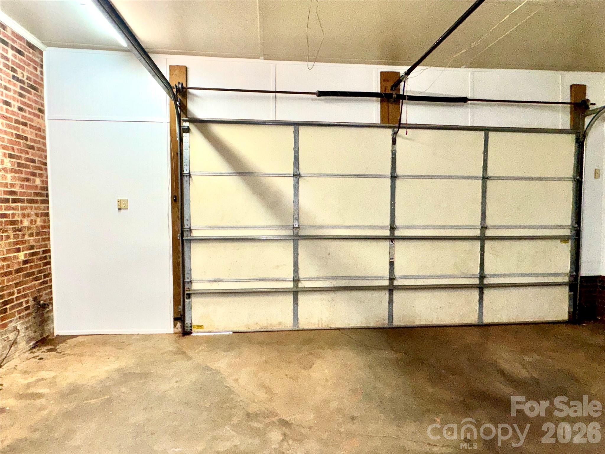 112 Robinette Lane — Statesville