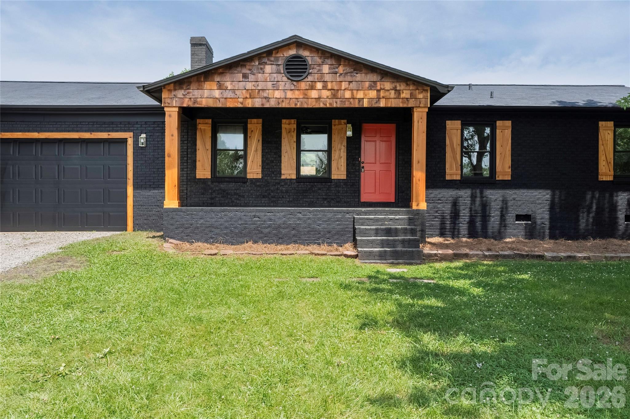 112 Robinette Lane — Statesville
