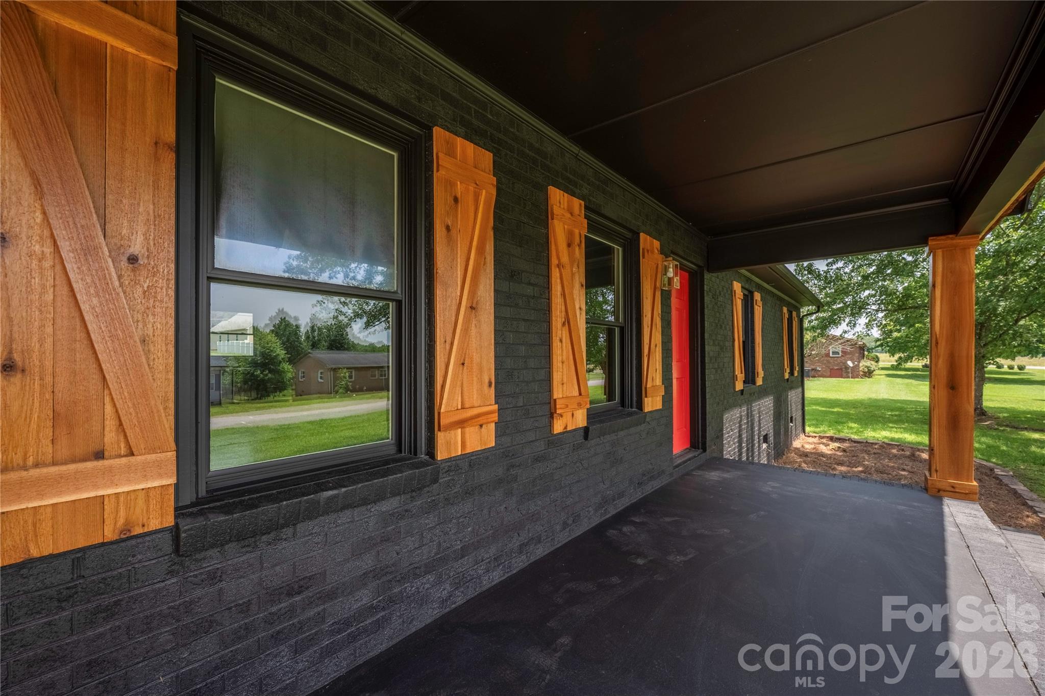 112 Robinette Lane — Statesville