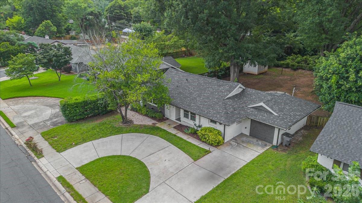 1926 Tyvola Road — Charlotte