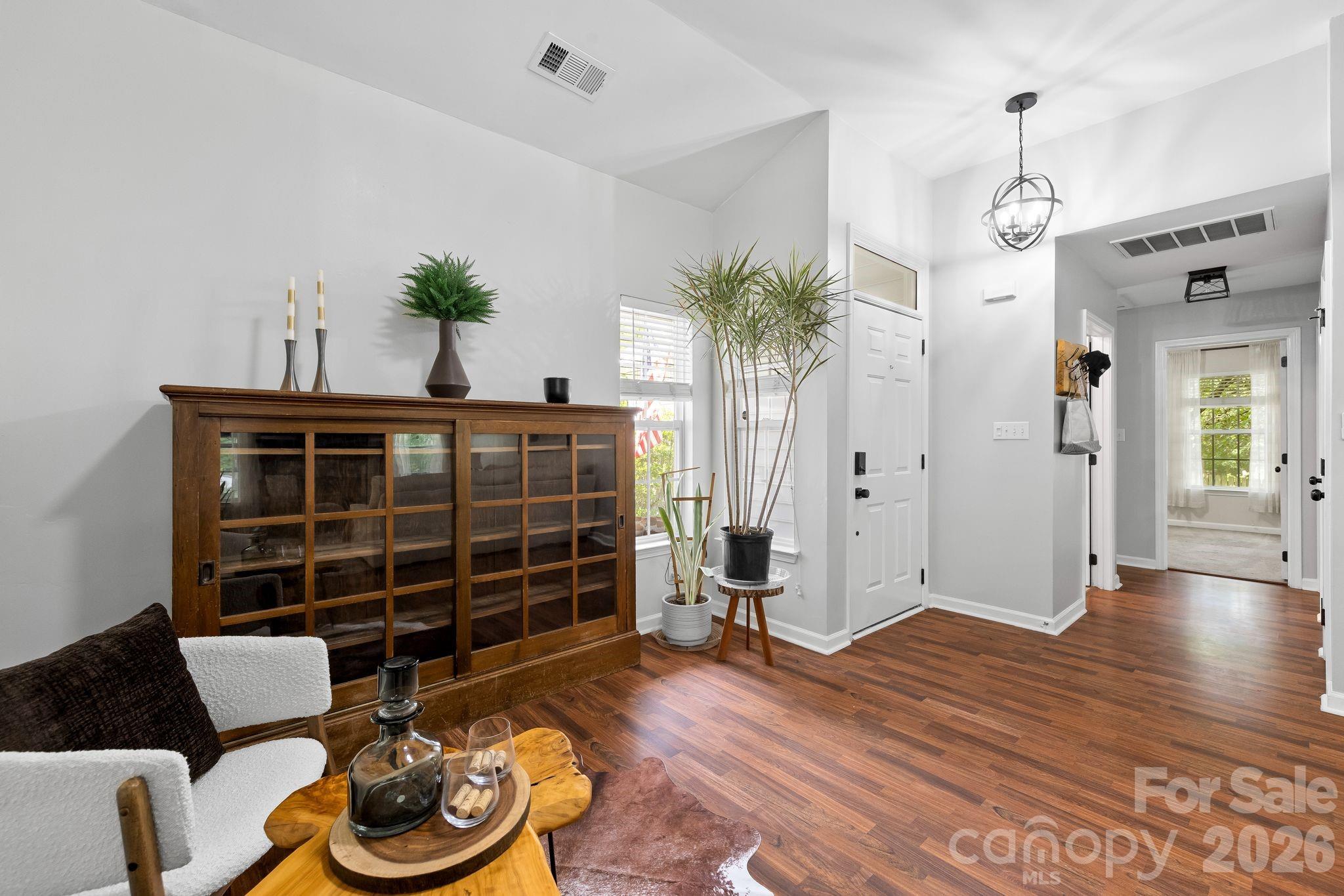 4002 Canbury Court — Charlotte