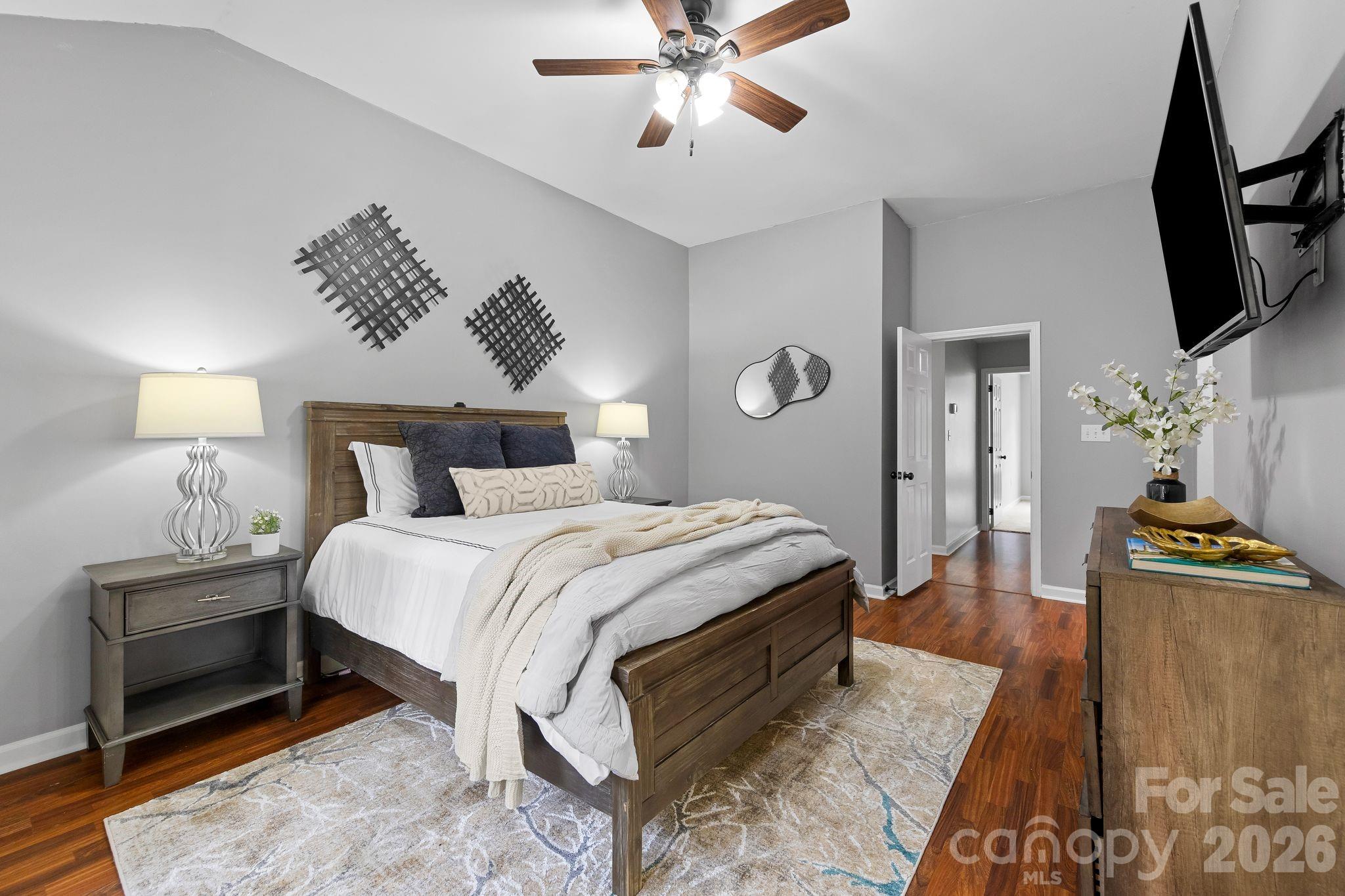 4002 Canbury Court — Charlotte