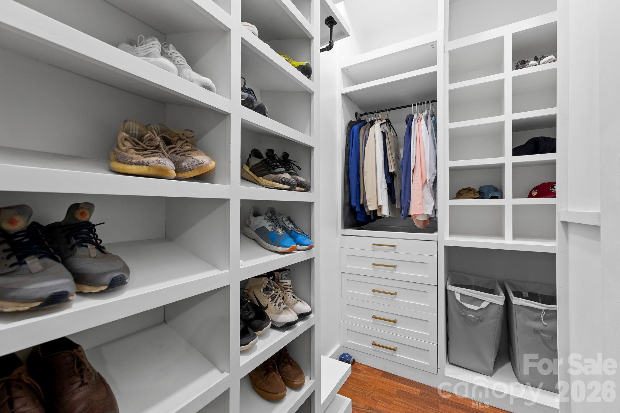 4002 Canbury Court — Charlotte
