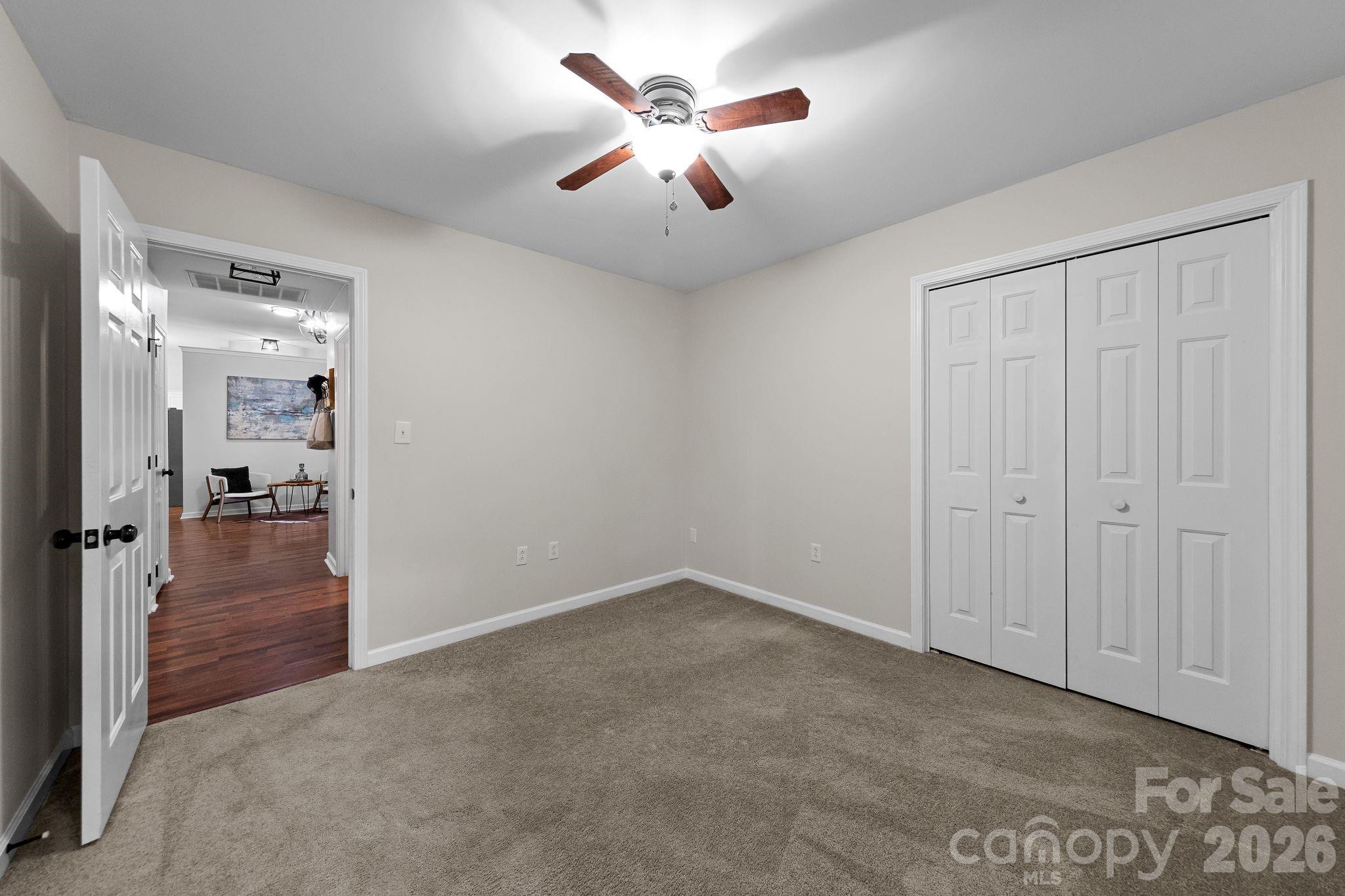 4002 Canbury Court — Charlotte