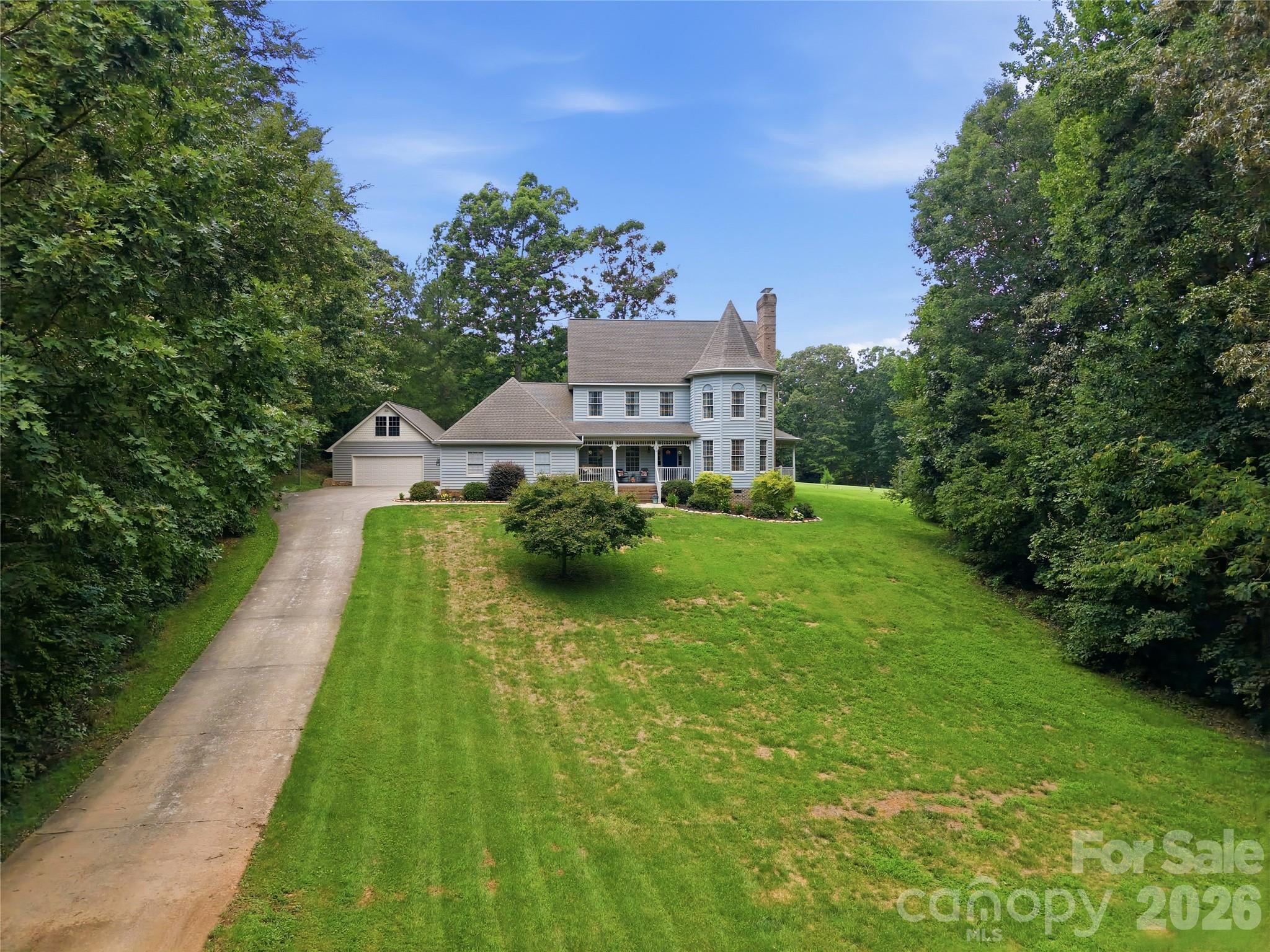 132 Chippewa Trail — China Grove
