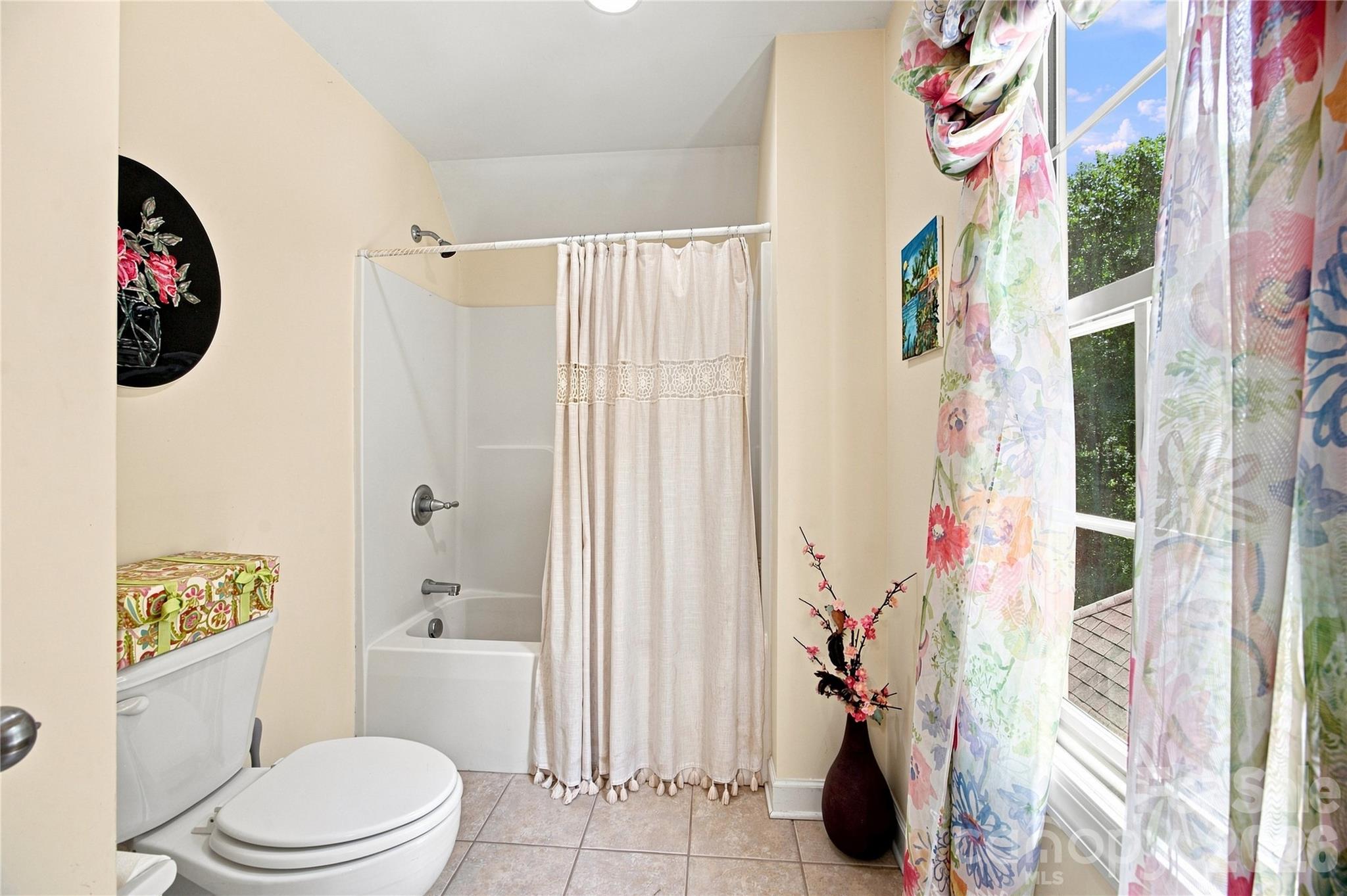 132 Chippewa Trail — China Grove