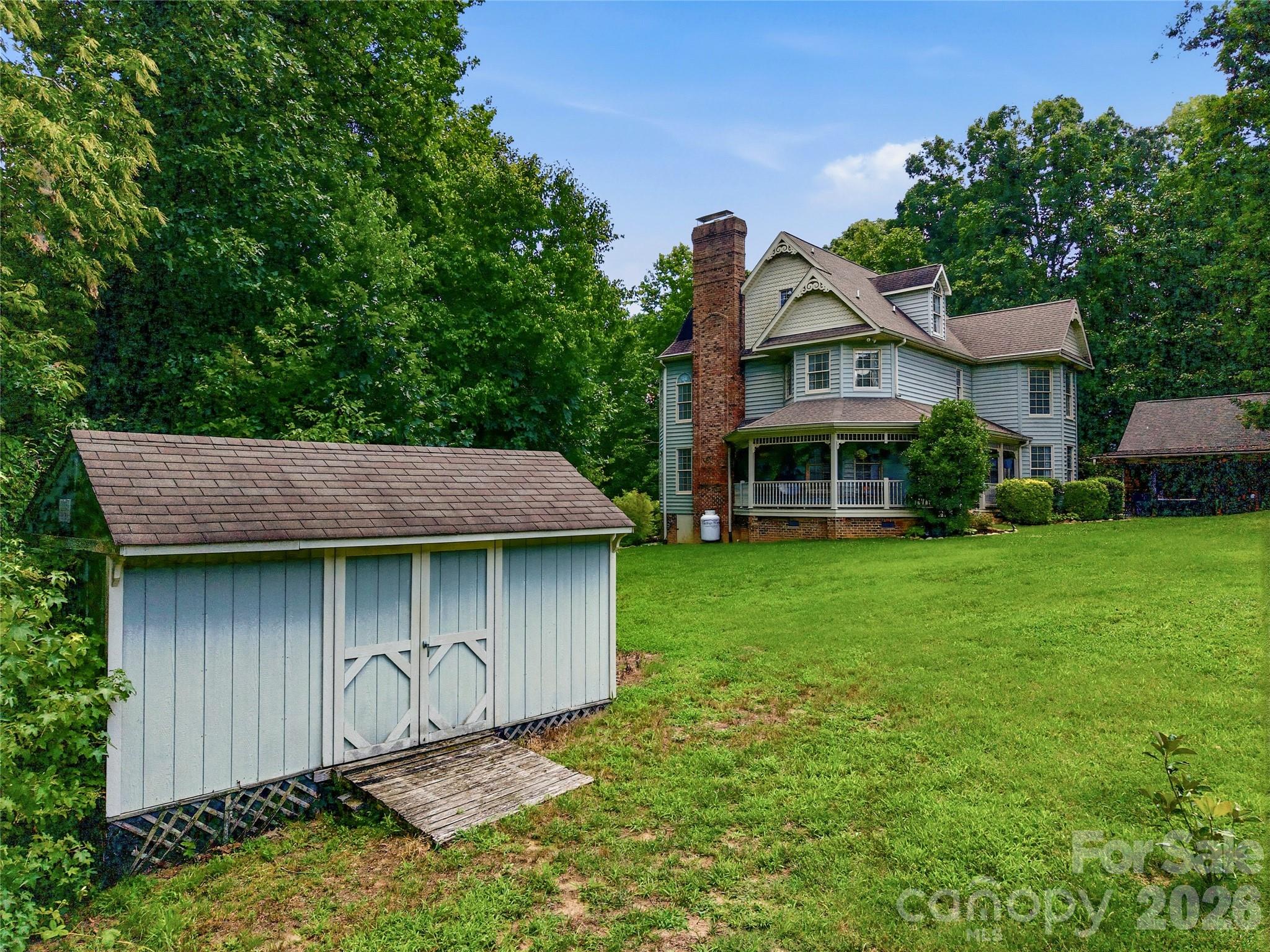 132 Chippewa Trail — China Grove