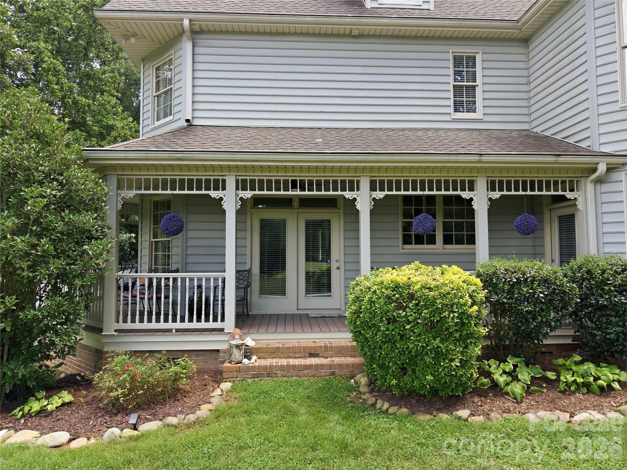 132 Chippewa Trail — China Grove