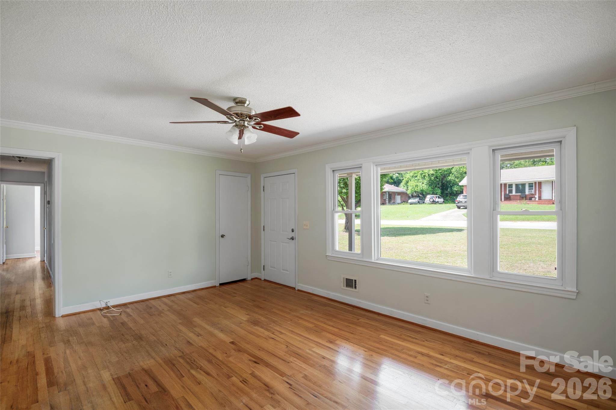5426 Oakcrest Road — Sumter
