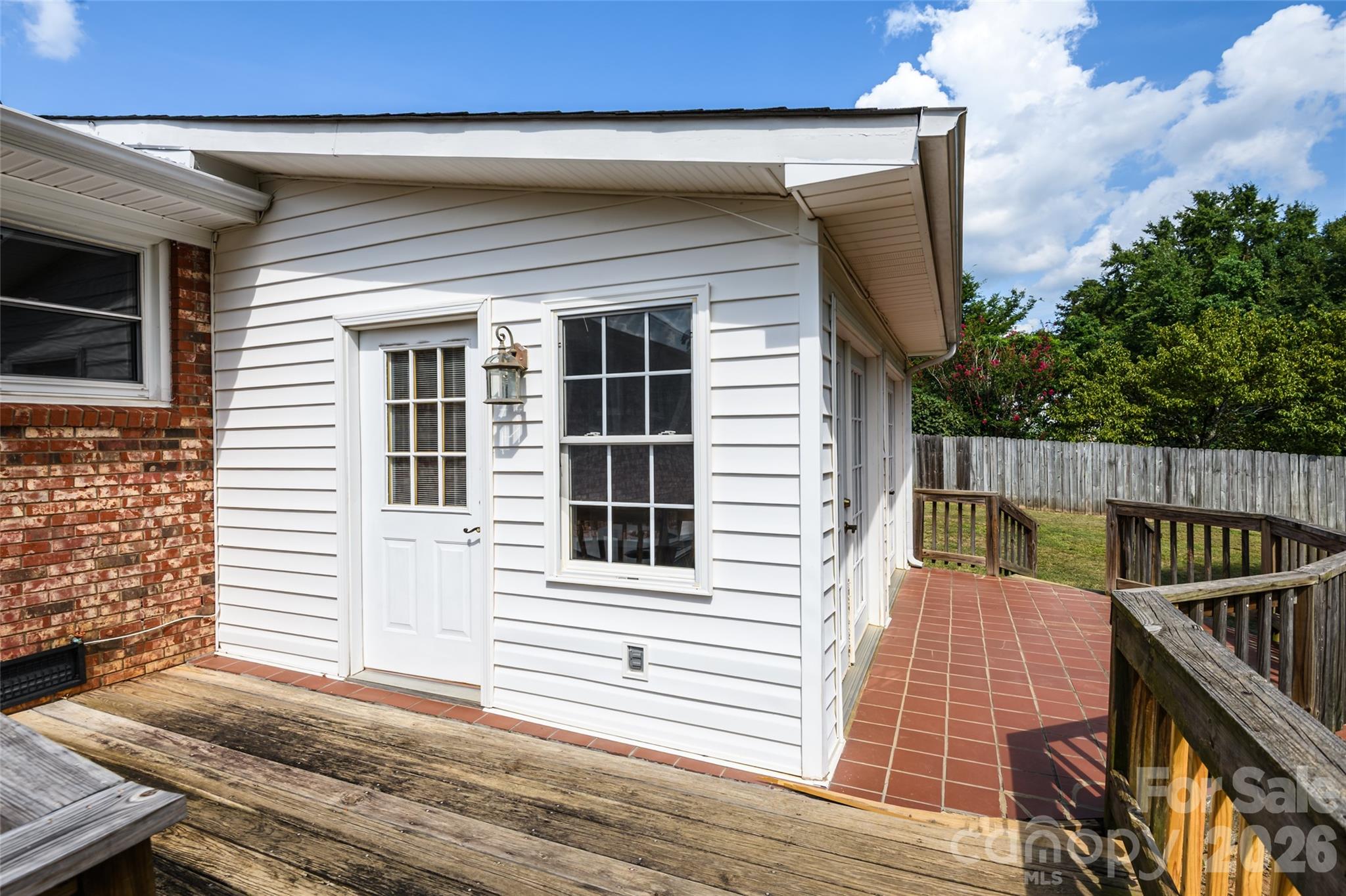 5426 Oakcrest Road — Sumter