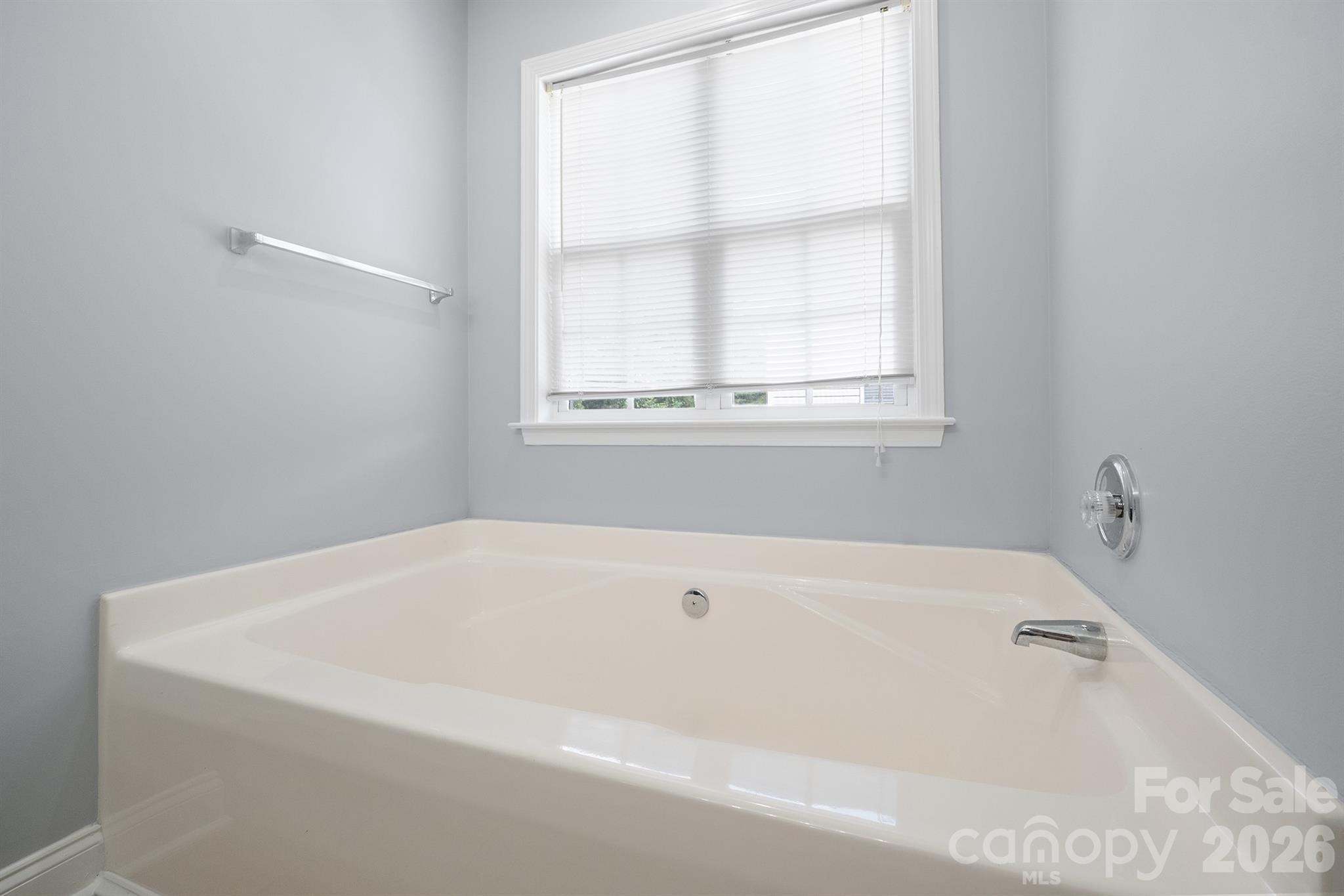 2646 Amber Crest Drive — Gastonia