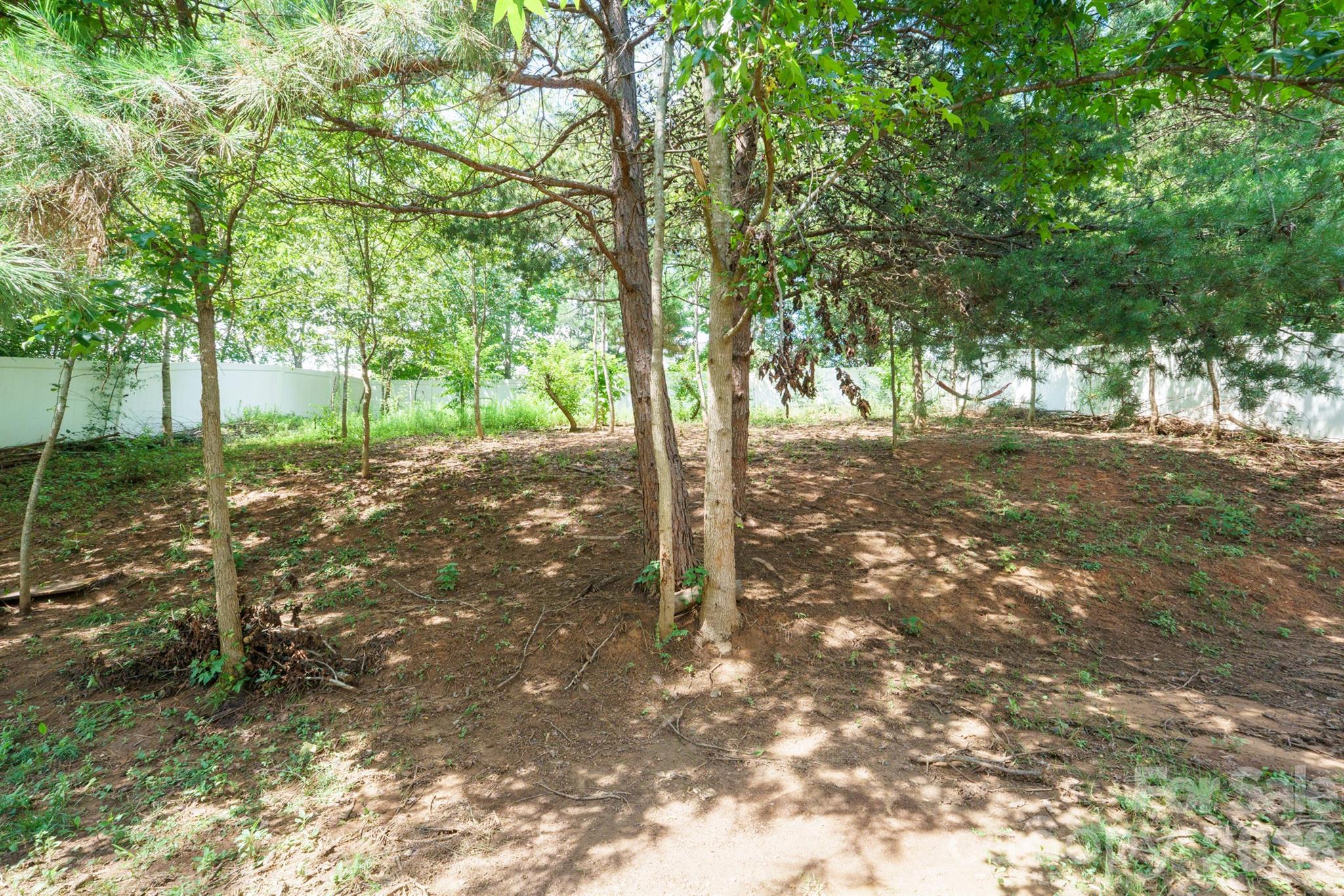 2646 Amber Crest Drive — Gastonia