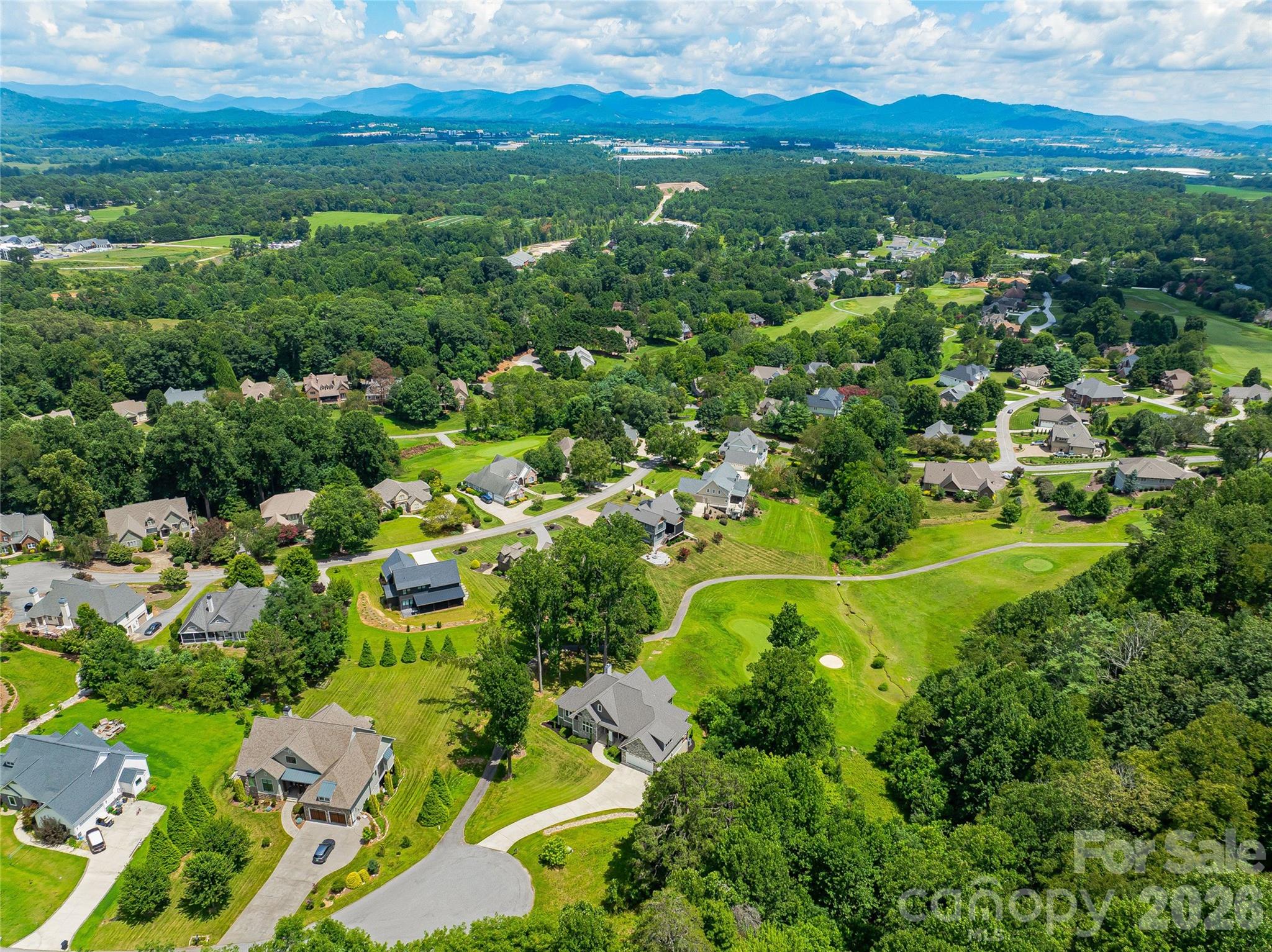143 Gracie Lane — Mills River