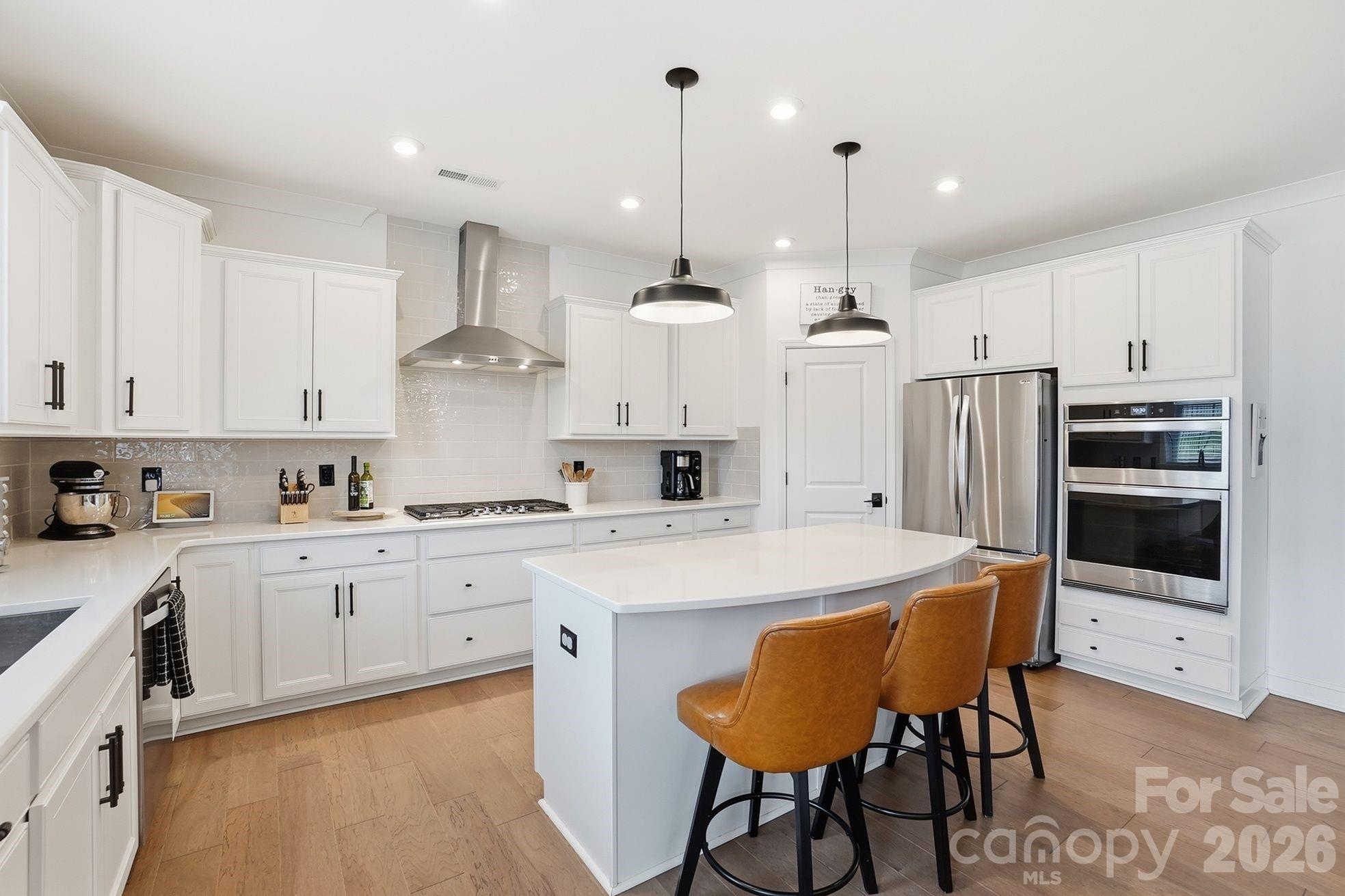 11016 Larkslea Lane — Charlotte