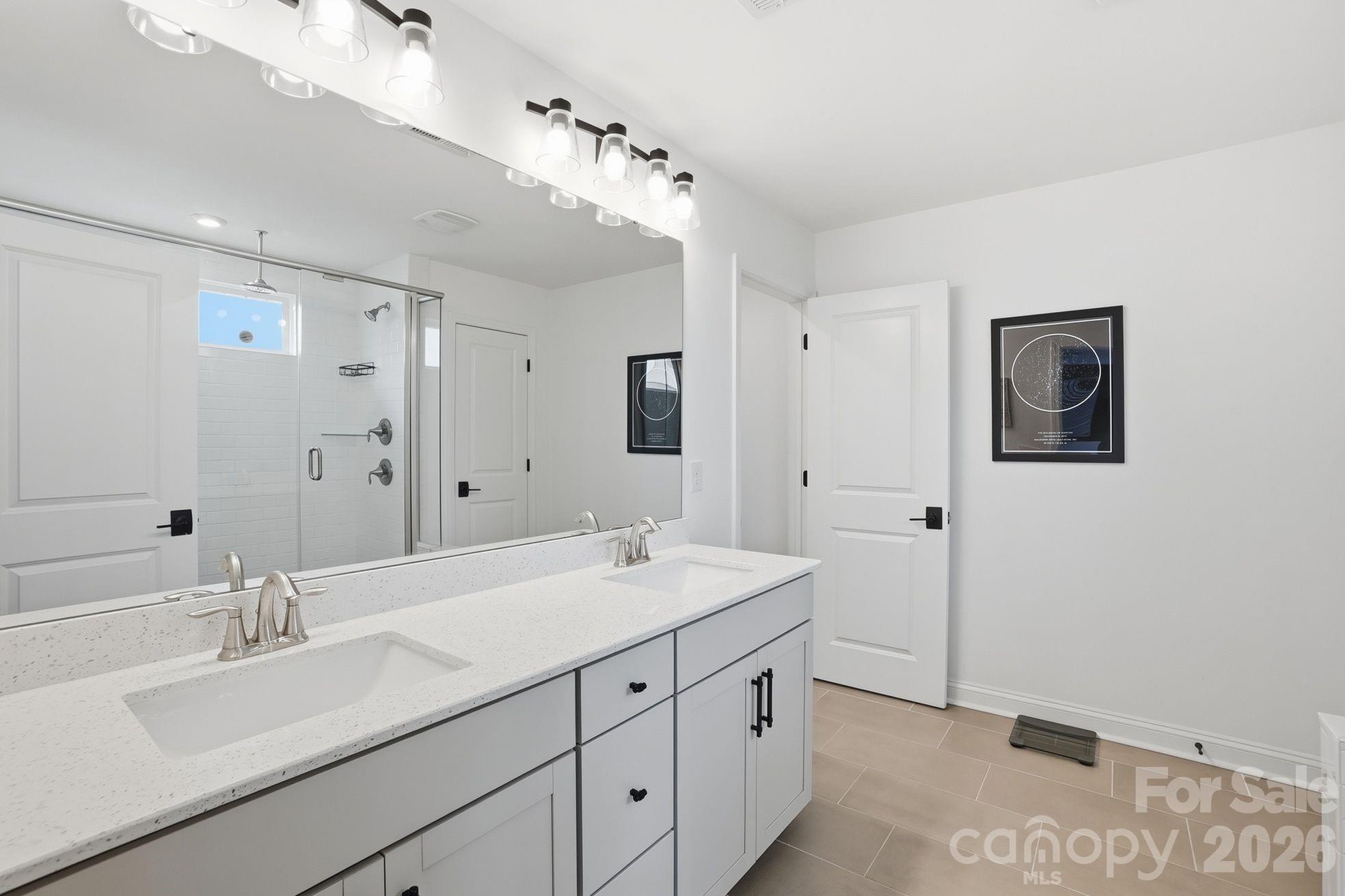 11016 Larkslea Lane — Charlotte