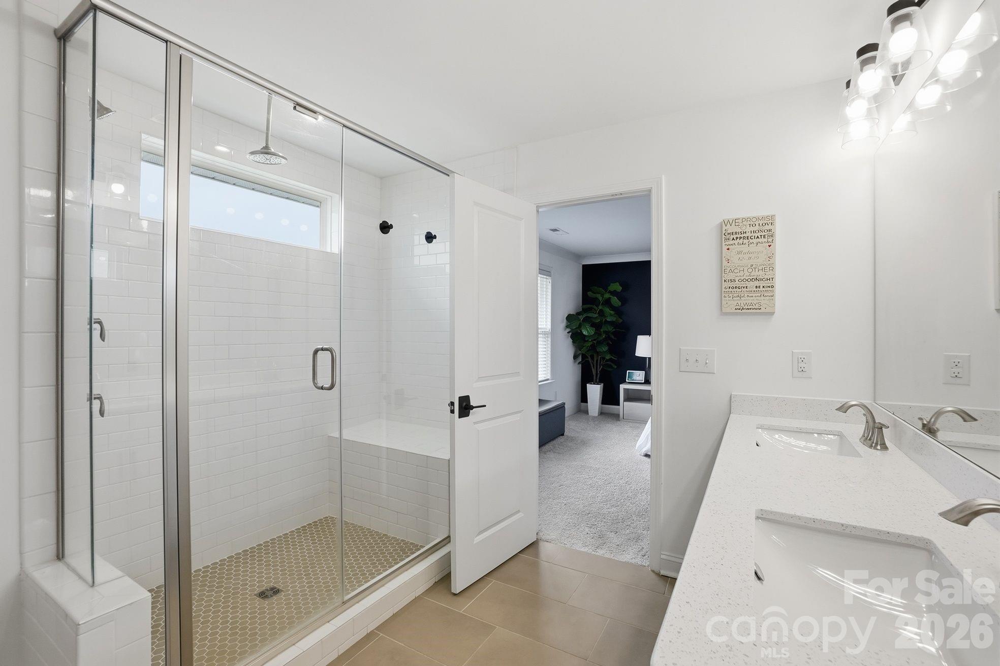 11016 Larkslea Lane — Charlotte