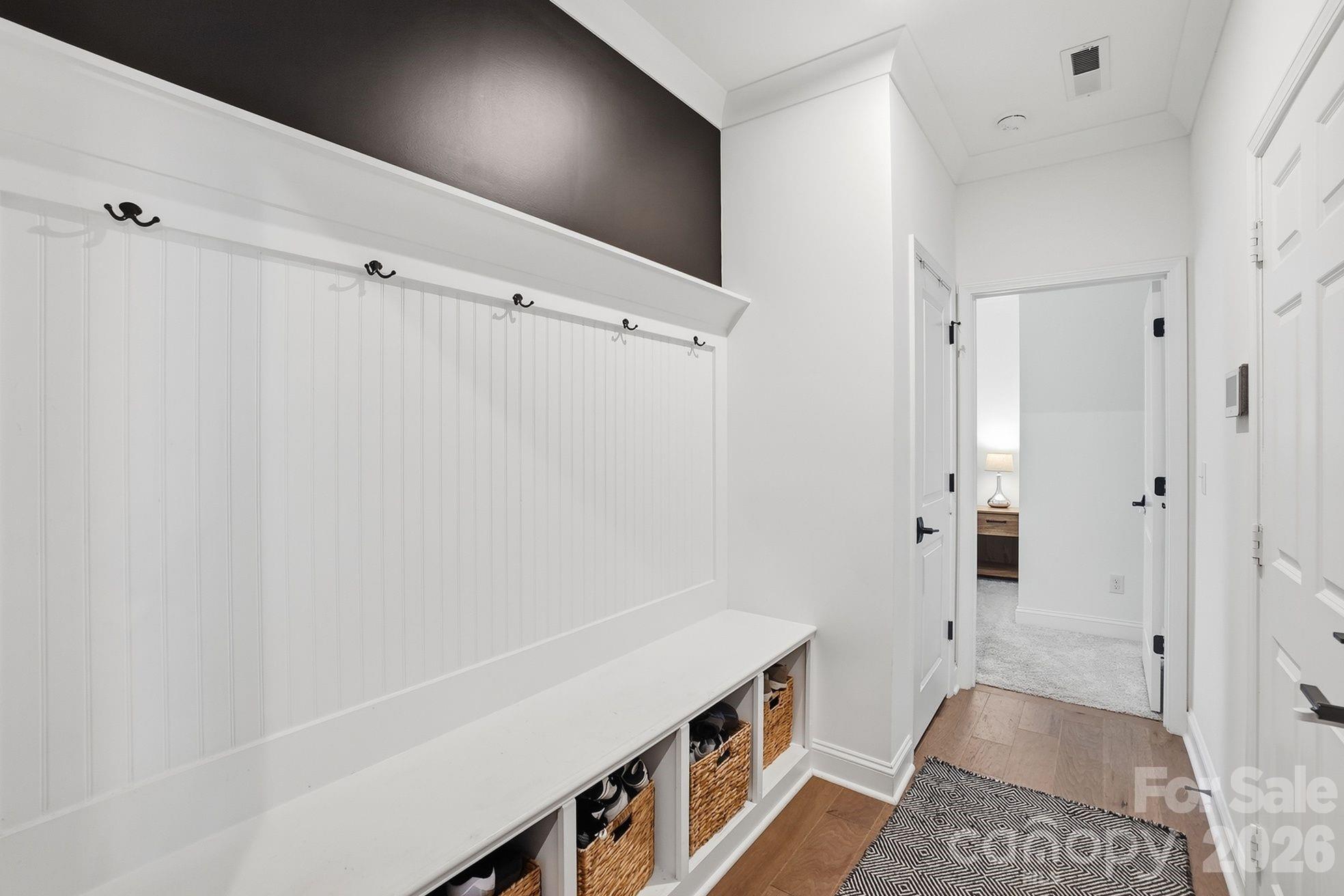 11016 Larkslea Lane — Charlotte