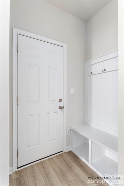 5274 Lashawn Lane #3104 — Stanley