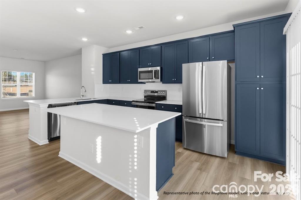 5278 Lashawn Lane #3102 — Stanley