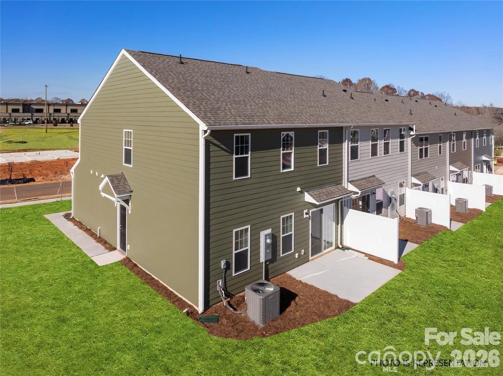 5272 Lashawn Lane #3105 — Stanley