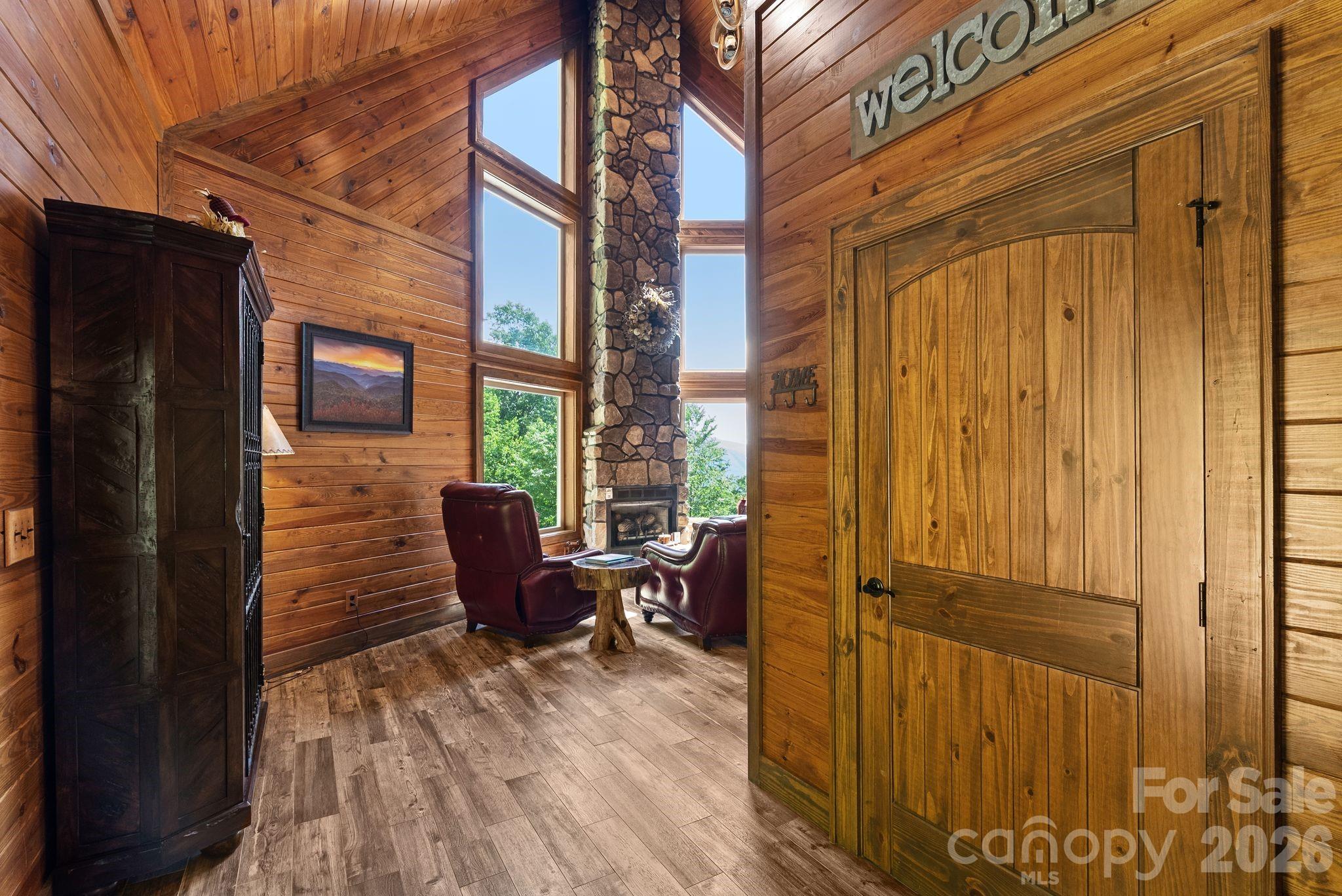 100 Moonshineholler Drive — Maggie Valley