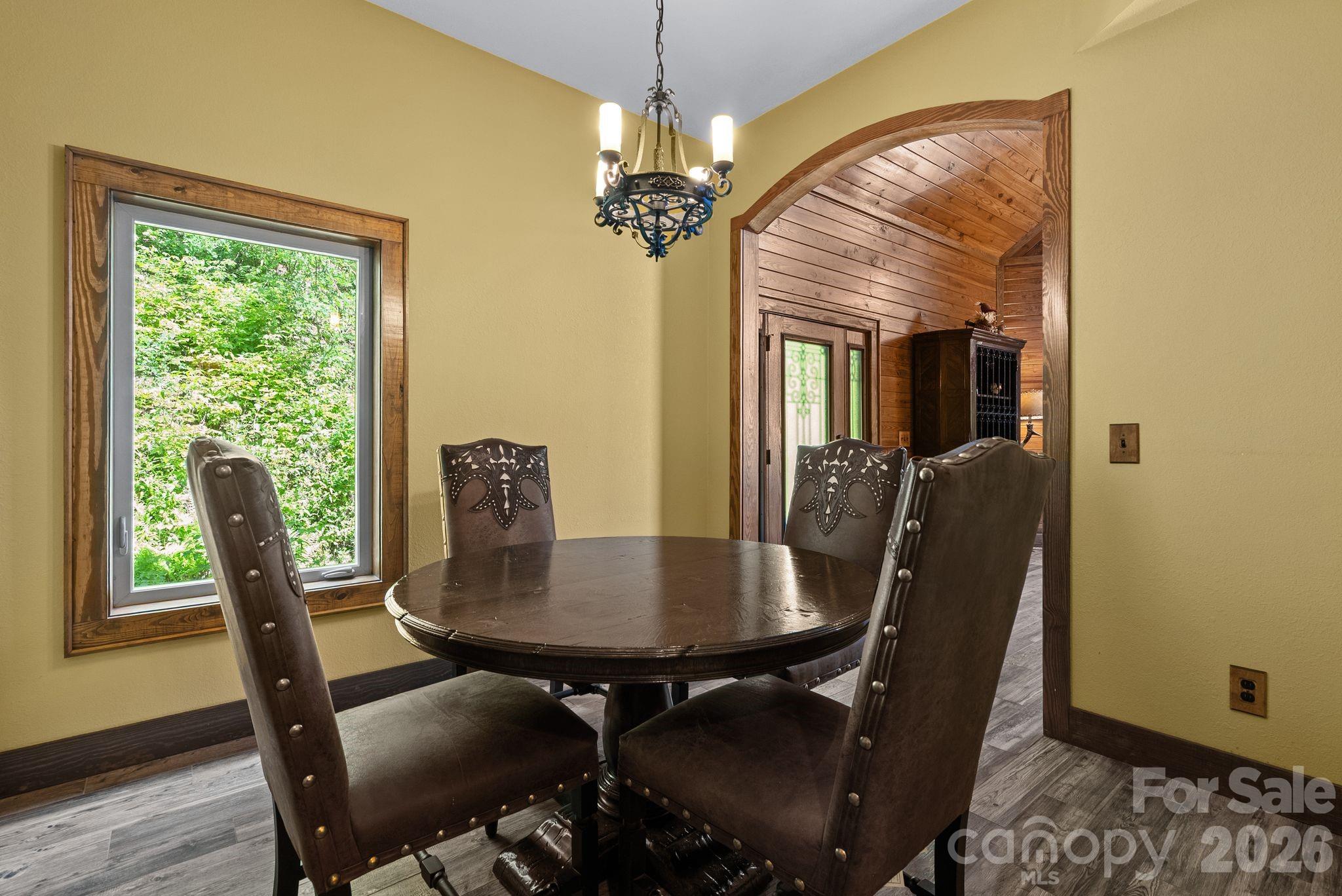 100 Moonshineholler Drive — Maggie Valley