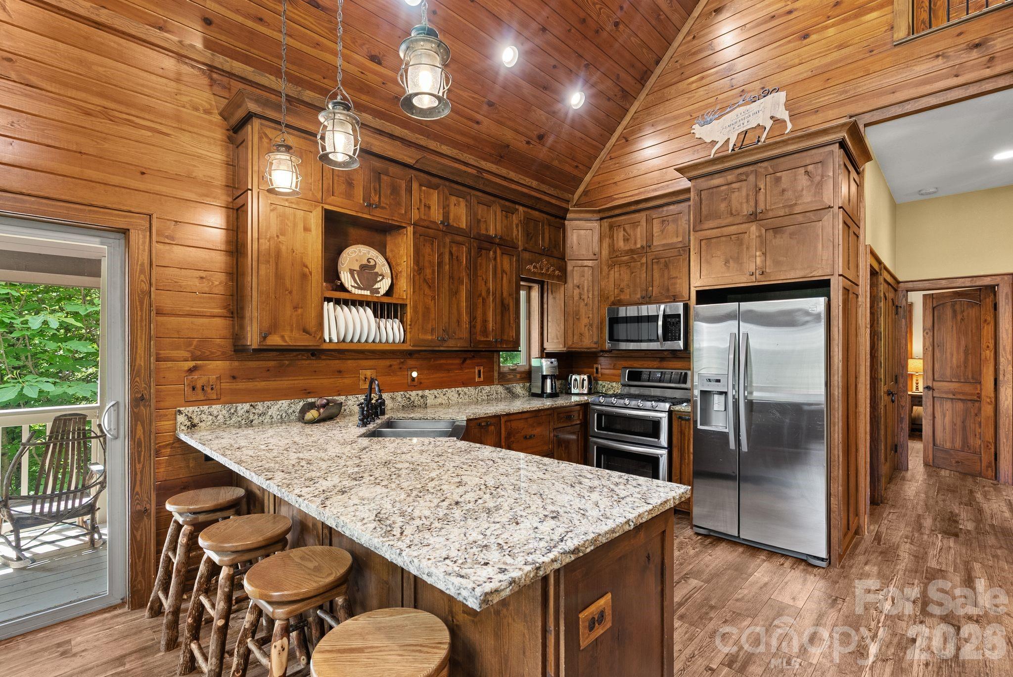 100 Moonshineholler Drive — Maggie Valley
