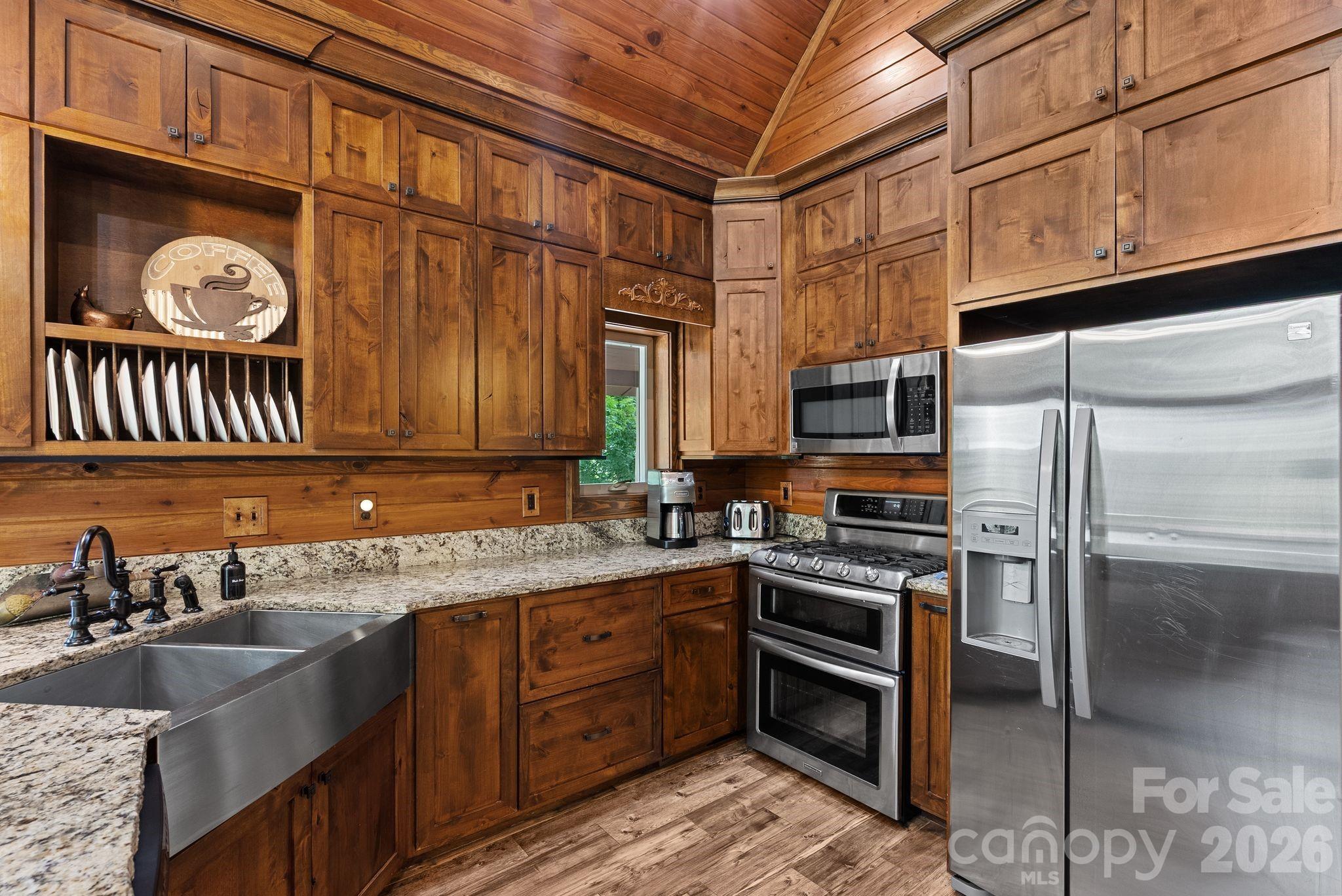 100 Moonshineholler Drive — Maggie Valley