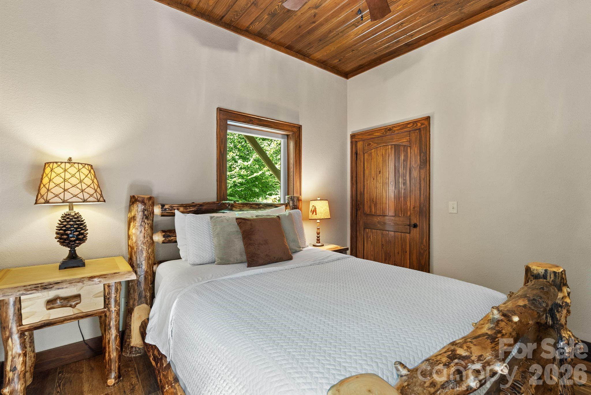 100 Moonshineholler Drive — Maggie Valley