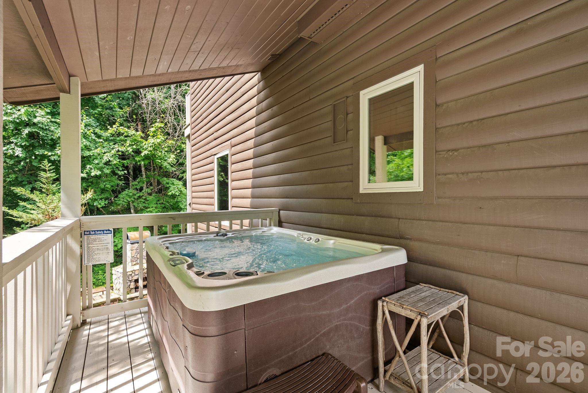 100 Moonshineholler Drive — Maggie Valley