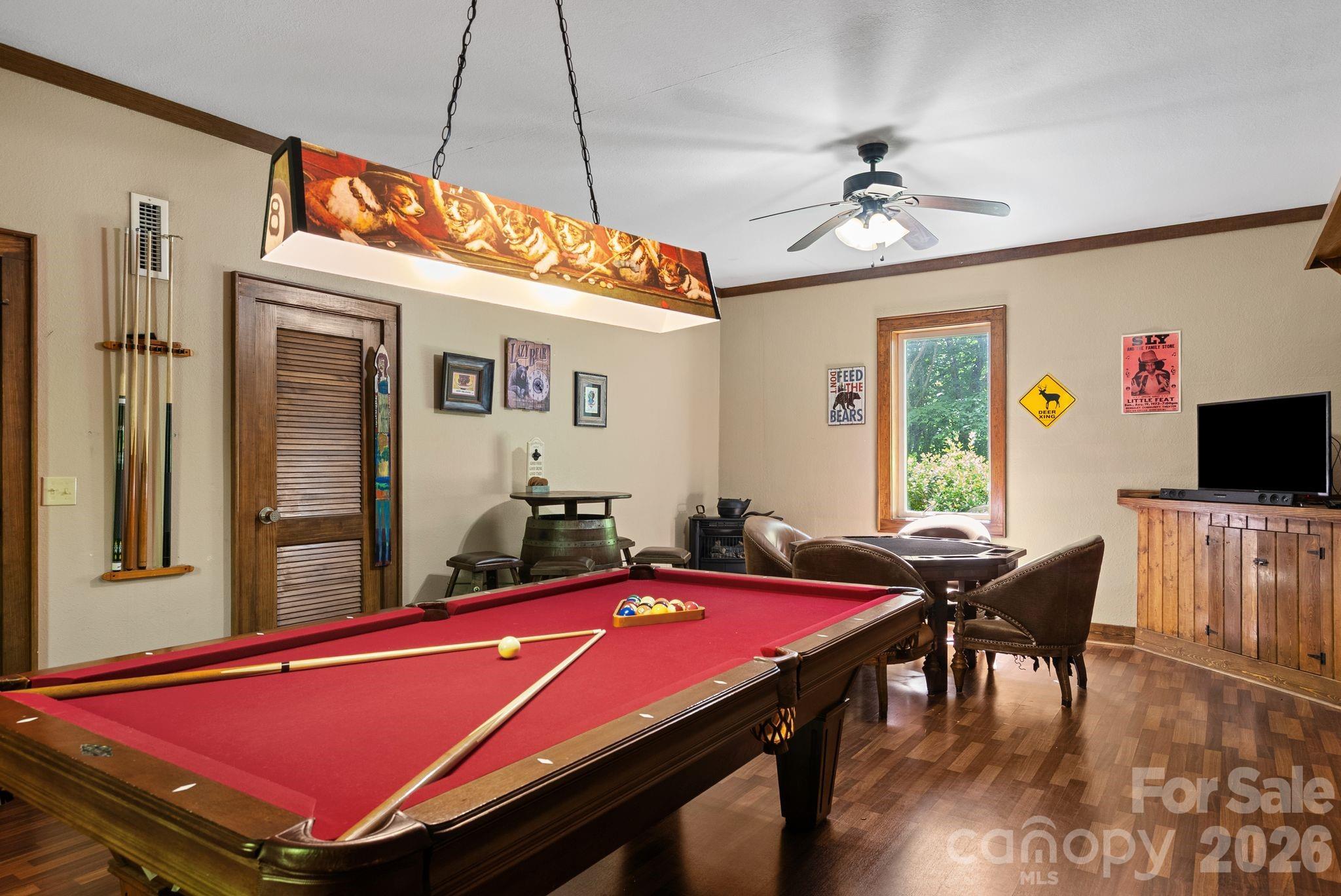100 Moonshineholler Drive — Maggie Valley