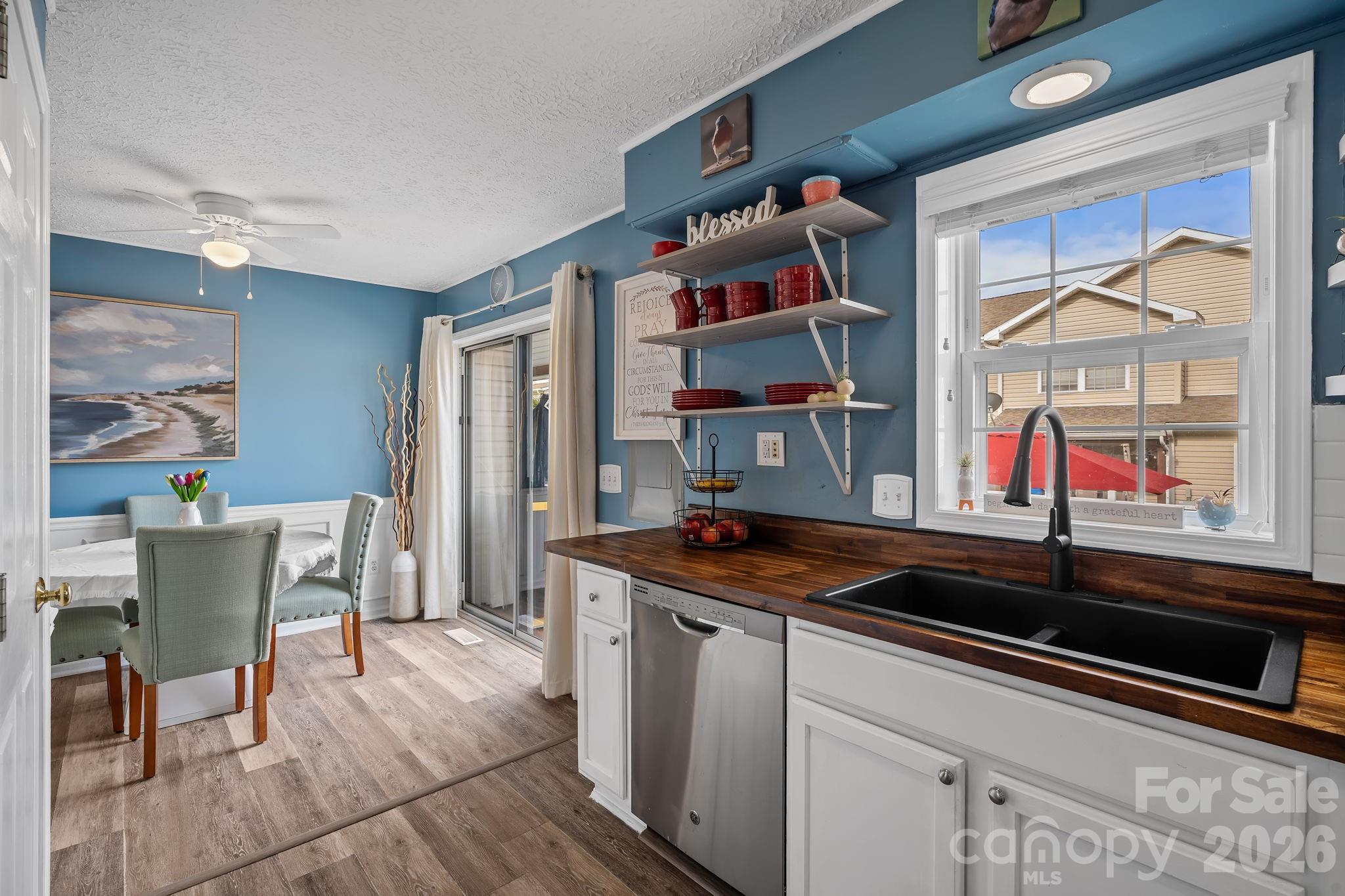 109 Loch Haven Road — Swannanoa