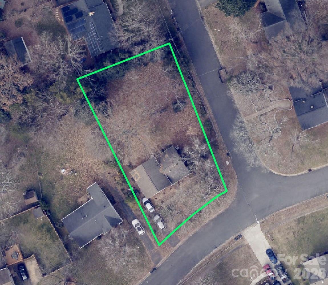 7200 Woodstock Drive — Charlotte