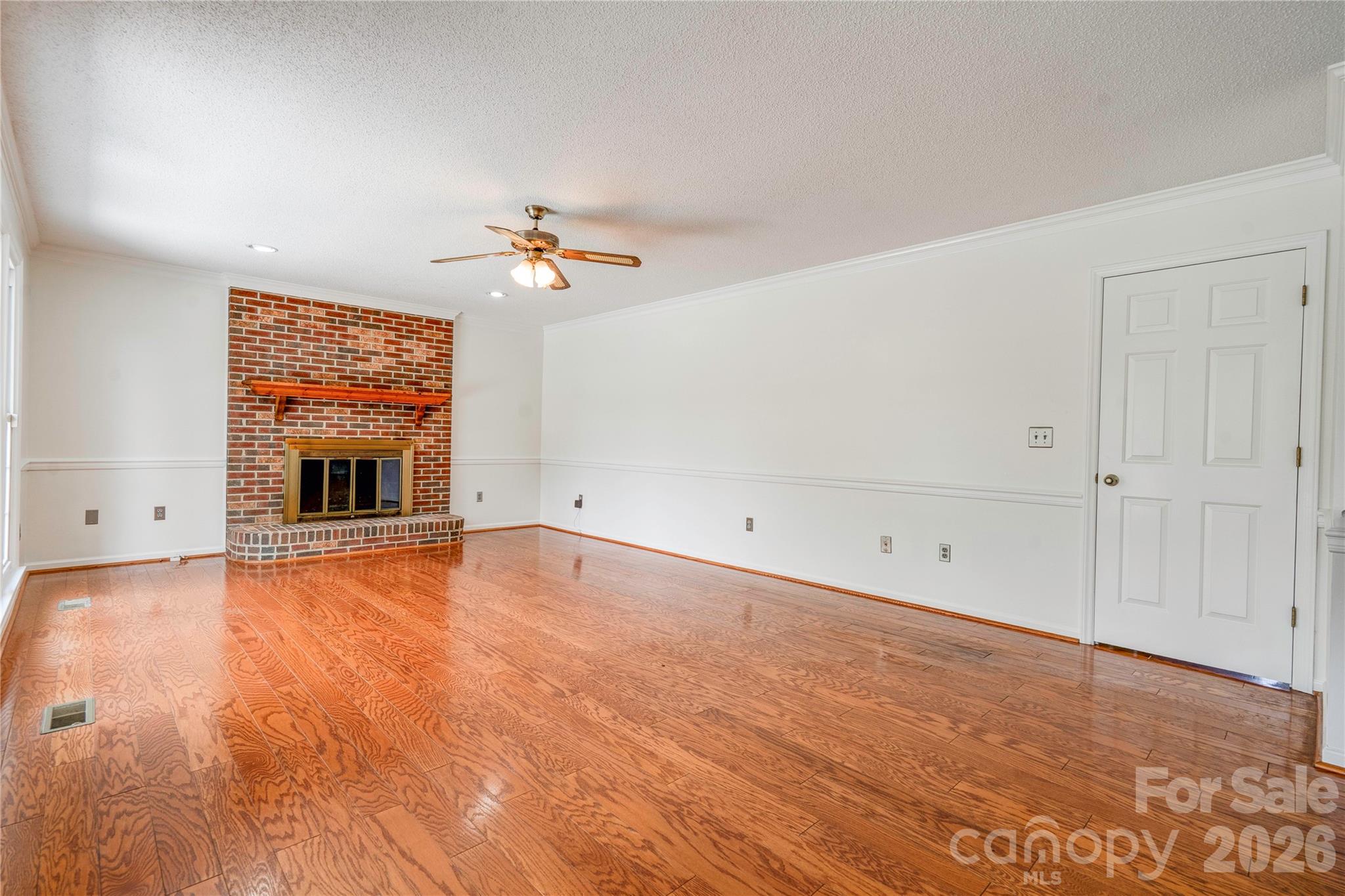144 Oak Point Drive — Cherryville