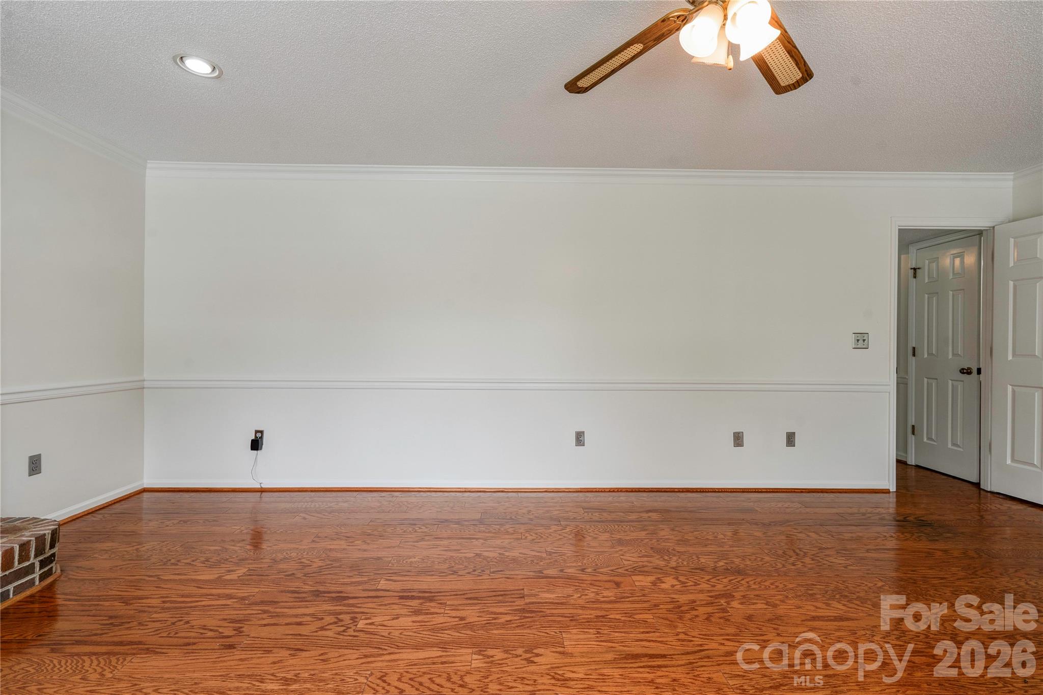 144 Oak Point Drive — Cherryville