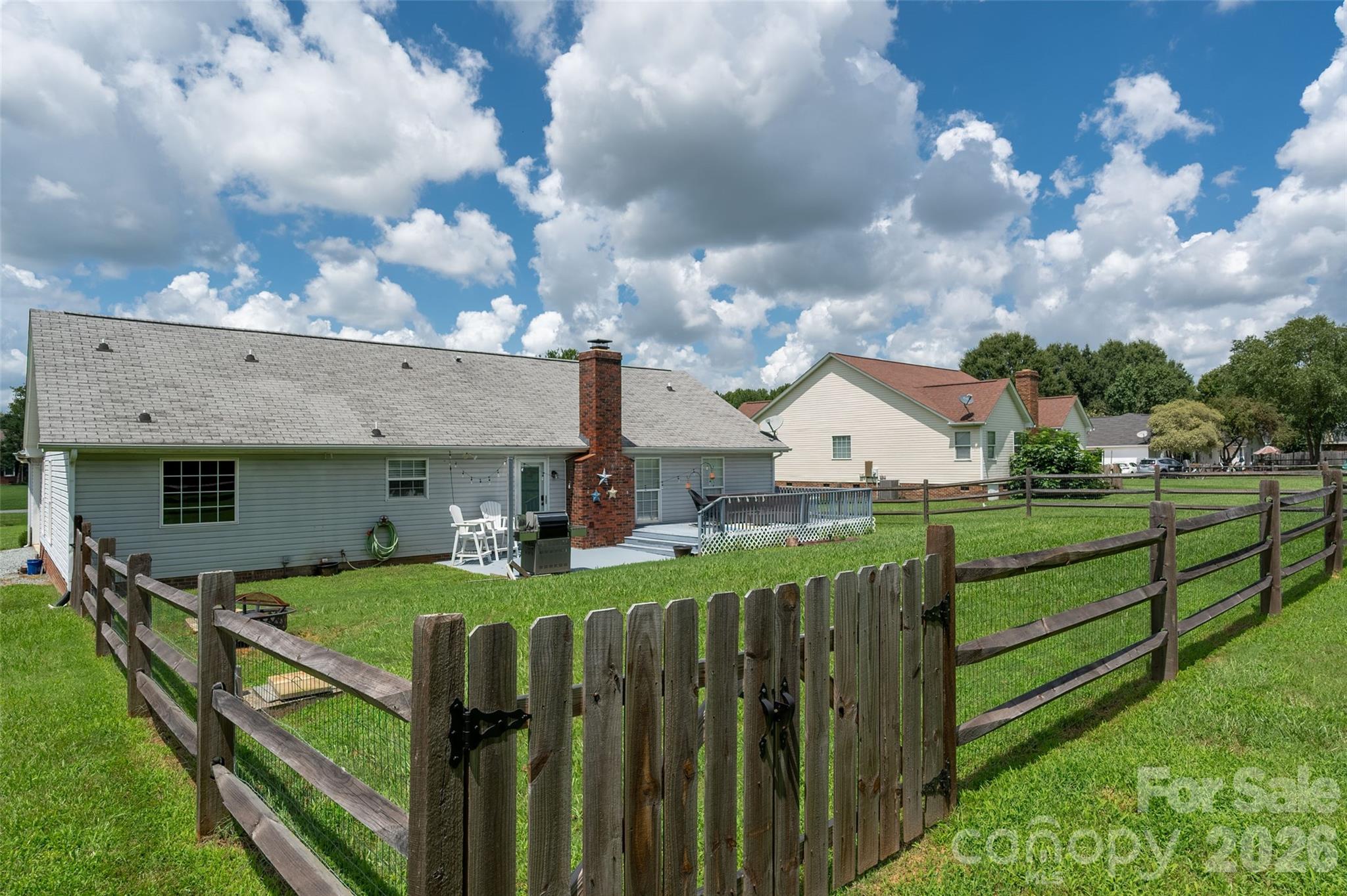 3209 Monte Drive — Monroe