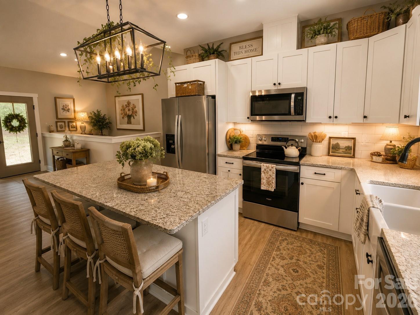 1135 Pinebrook Avenue SE — Valdese