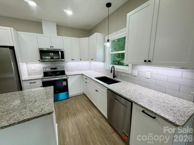 1135 Pinebrook Avenue SE — Valdese