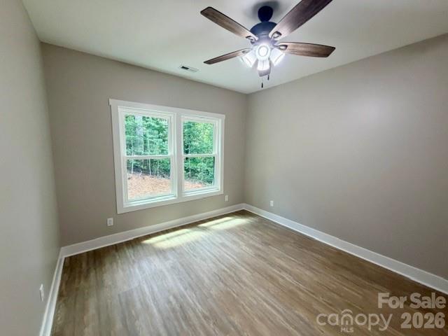 1135 Pinebrook Avenue SE — Valdese