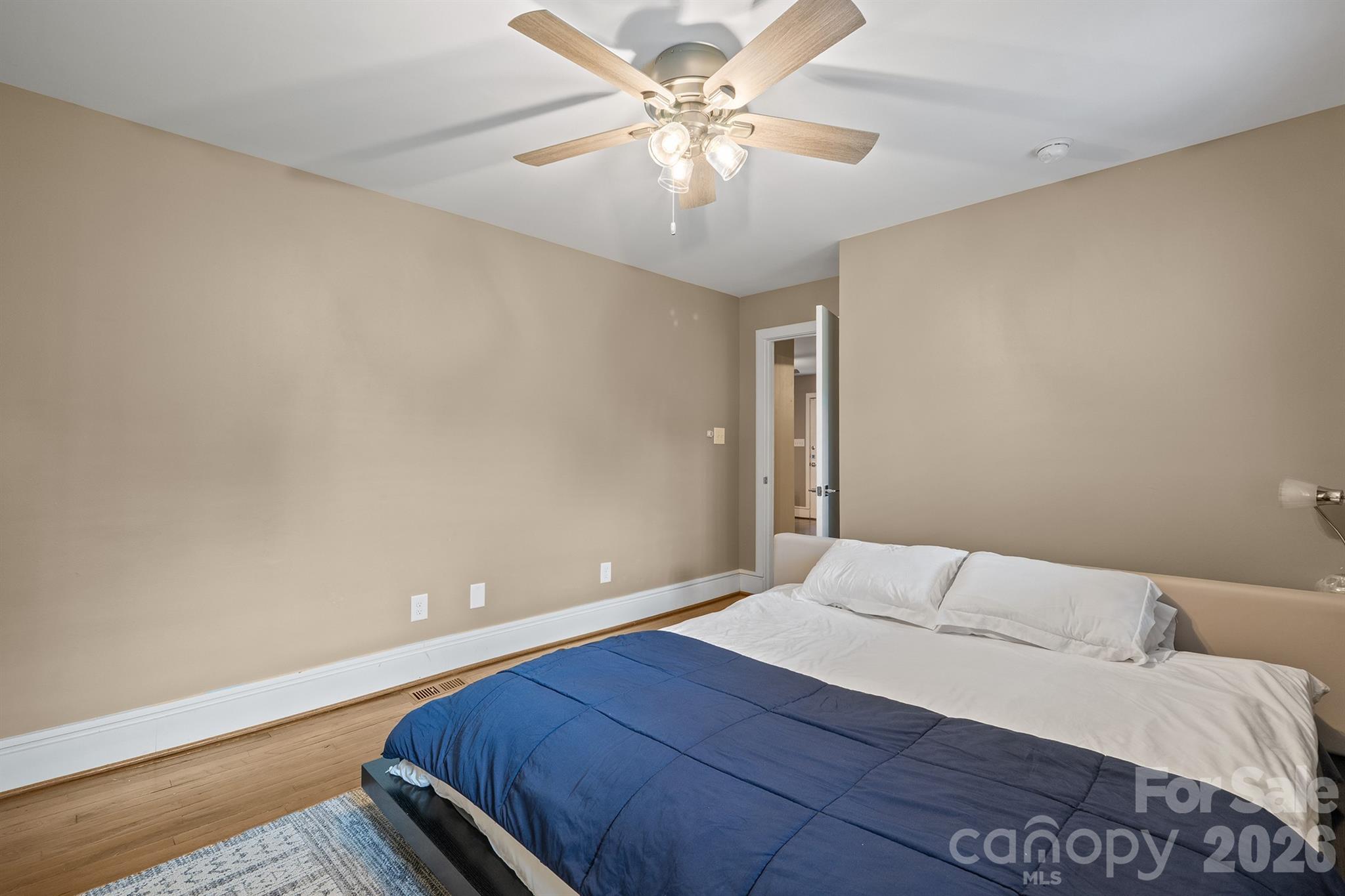 1812 Van Buren Avenue — Charlotte