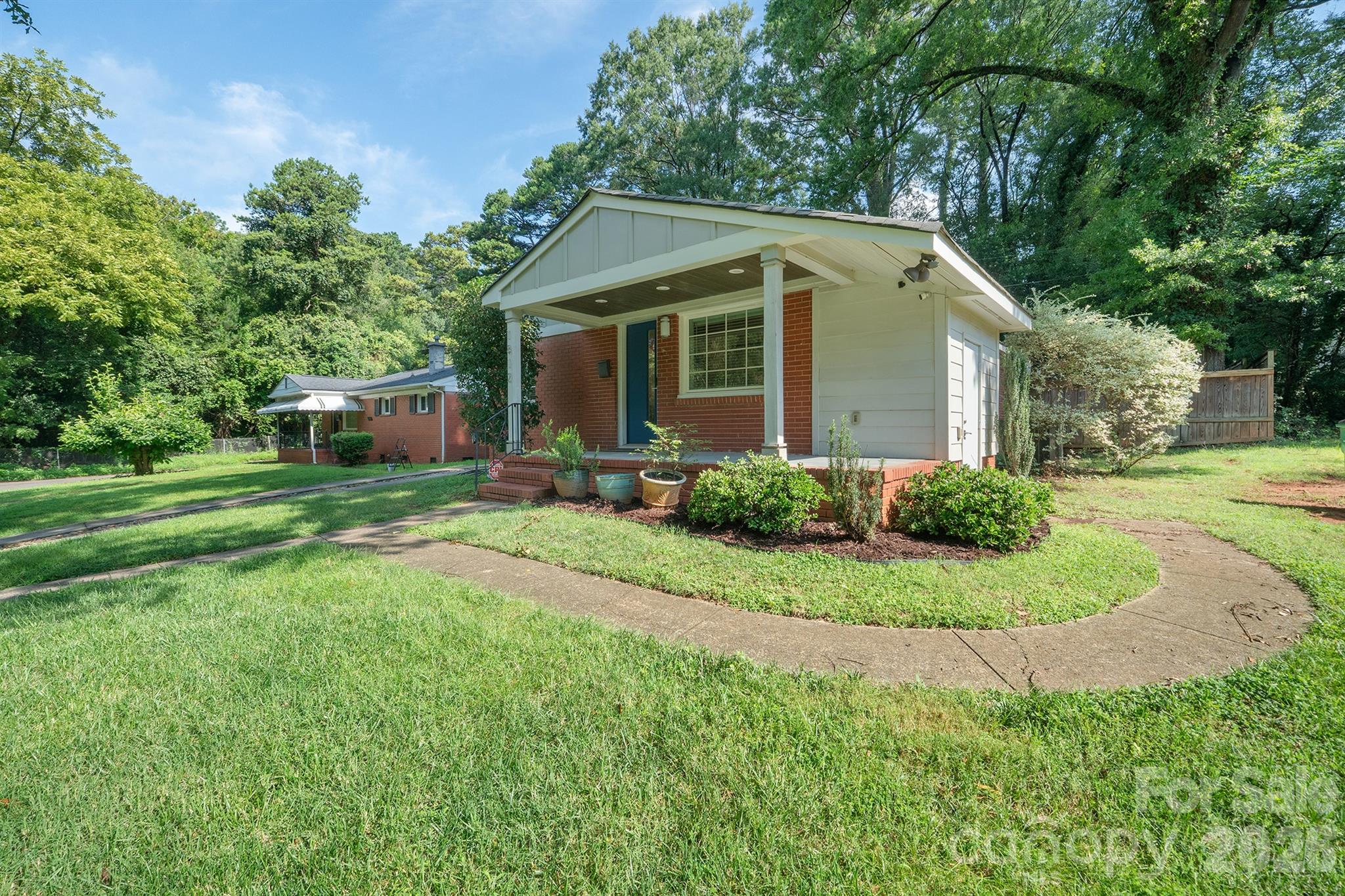 1812 Van Buren Avenue — Charlotte