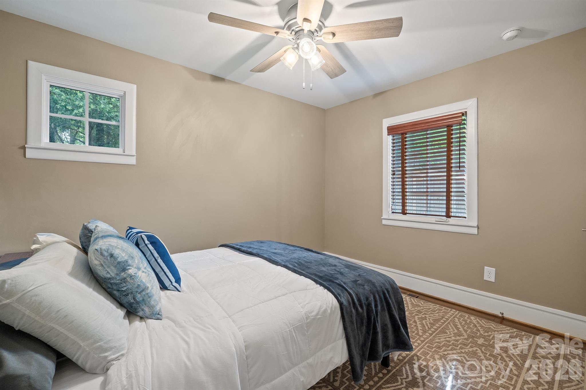 1812 Van Buren Avenue — Charlotte