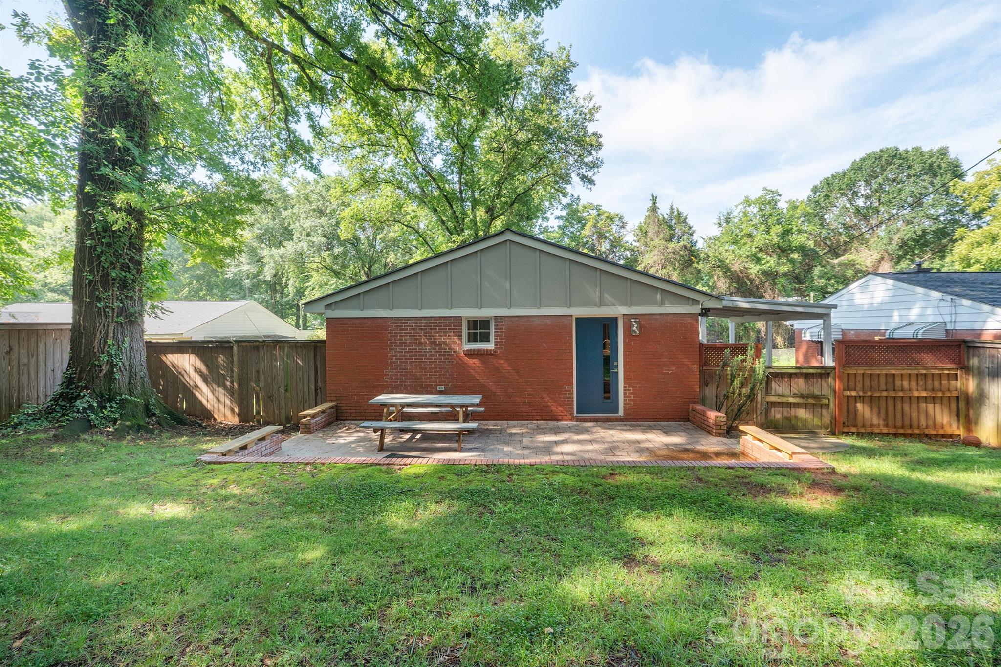 1812 Van Buren Avenue — Charlotte