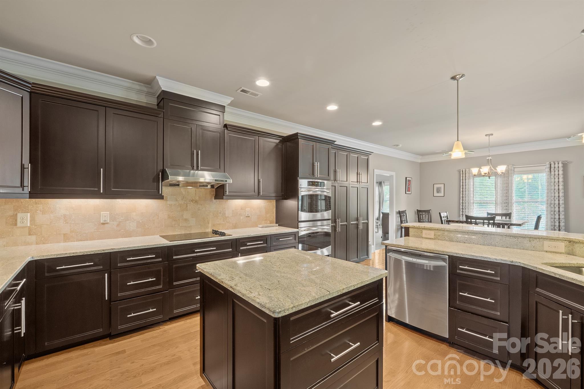 121 Cheyenne Lane — Statesville