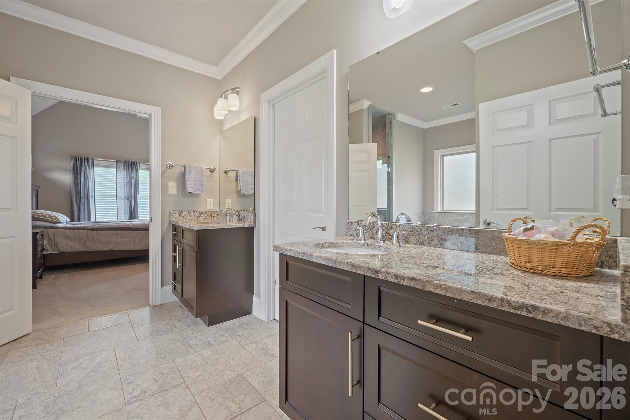 121 Cheyenne Lane — Statesville