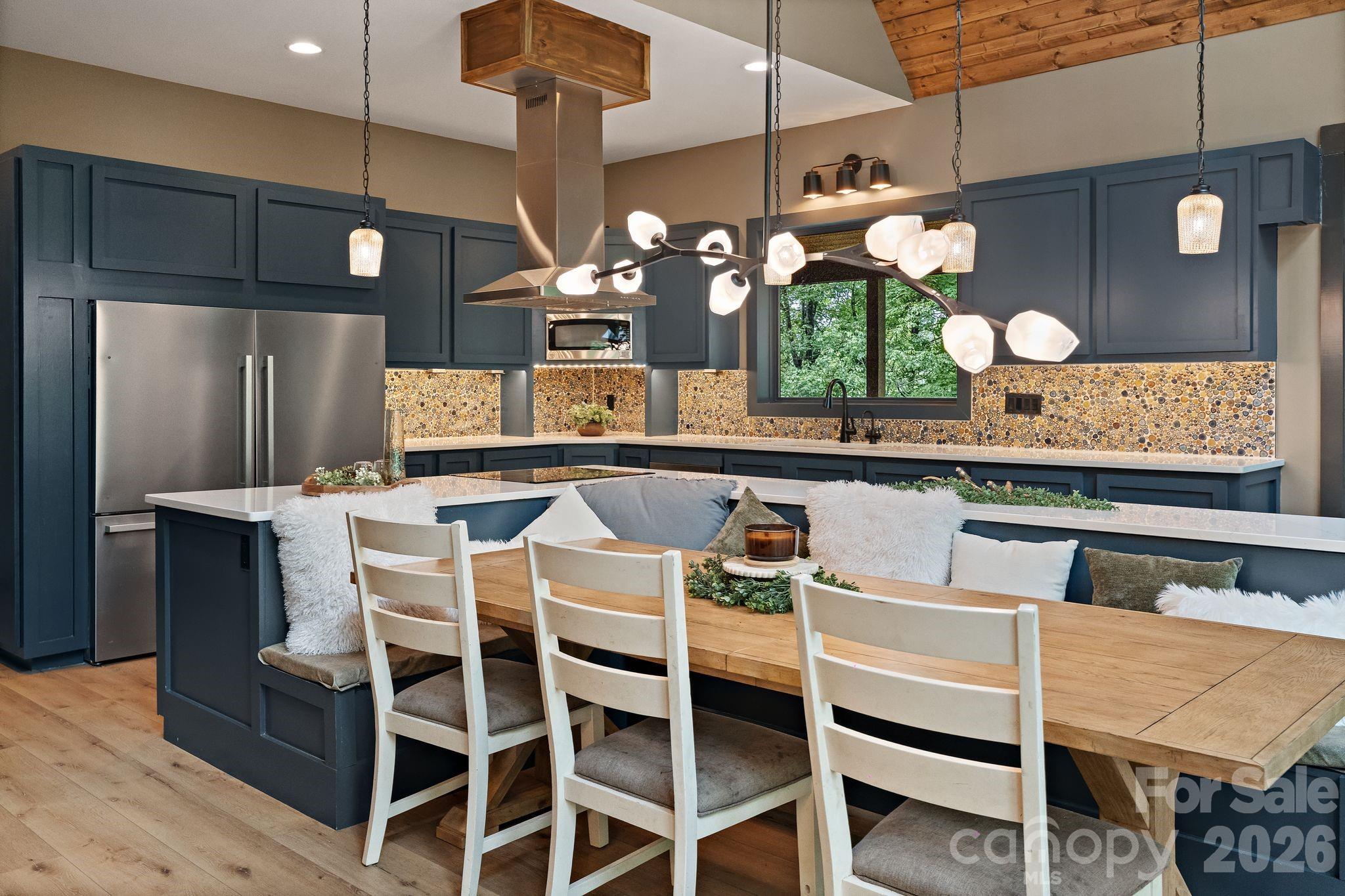 3135 Laurel Heights Drive #2 — Morganton