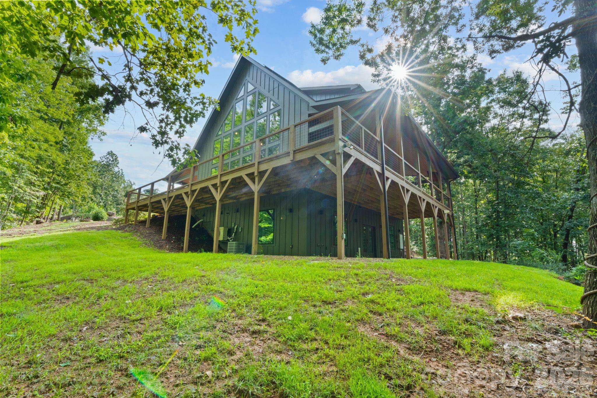 3135 Laurel Heights Drive #2 — Morganton