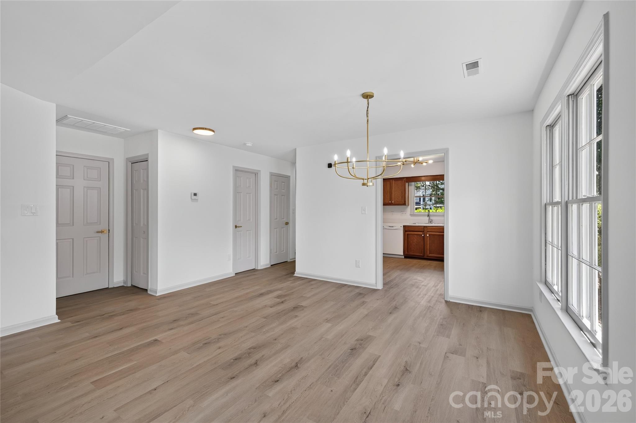 8314 Chippenham Lane — Charlotte