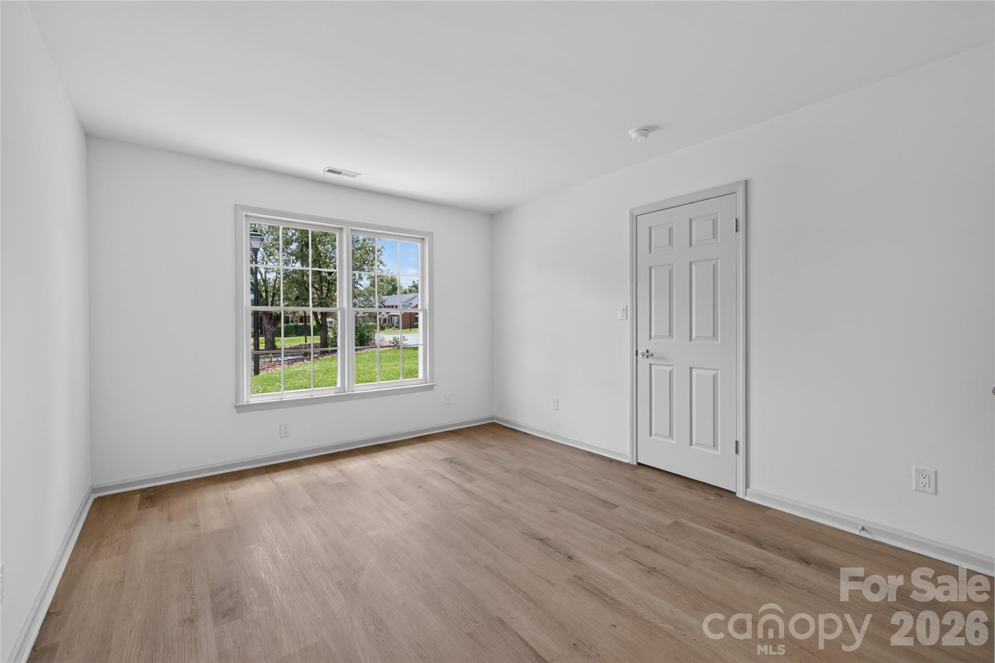8314 Chippenham Lane — Charlotte